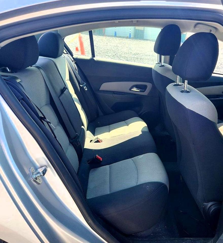 2012 Chevrolet Cruze Ls Silver vin: 1G1PC5SH7C7282356