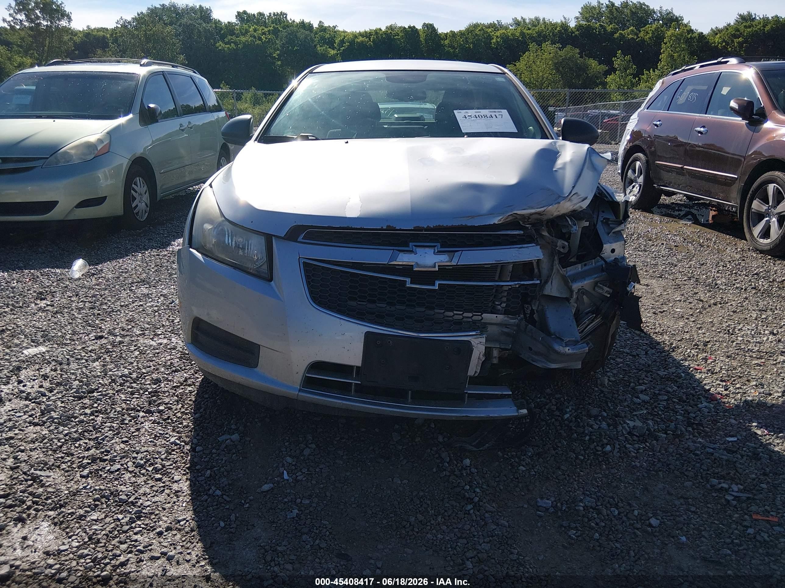 2012 Chevrolet Cruze Ls Silver vin: 1G1PC5SH7C7352809