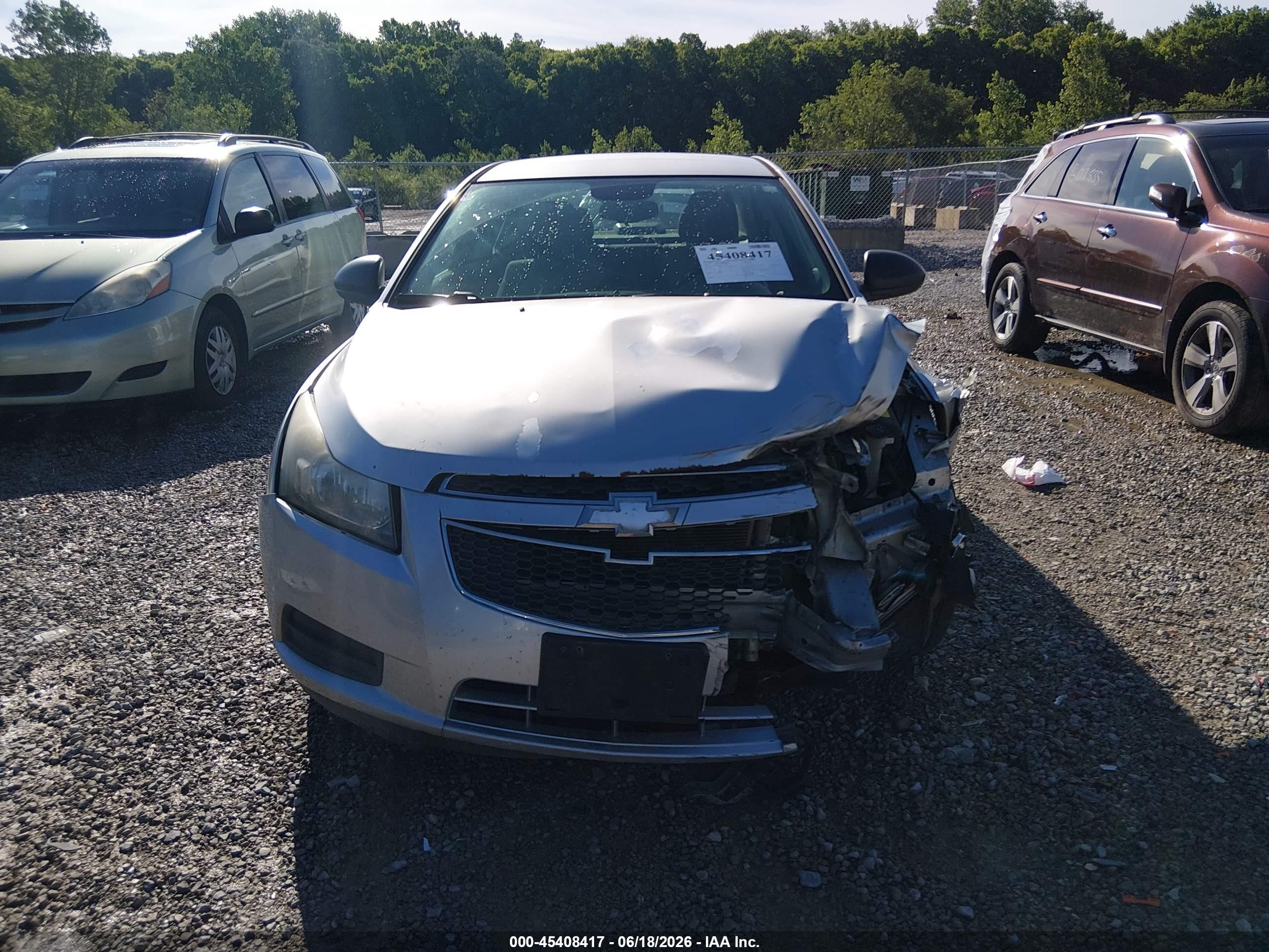 2012 Chevrolet Cruze Ls Silver vin: 1G1PC5SH7C7352809