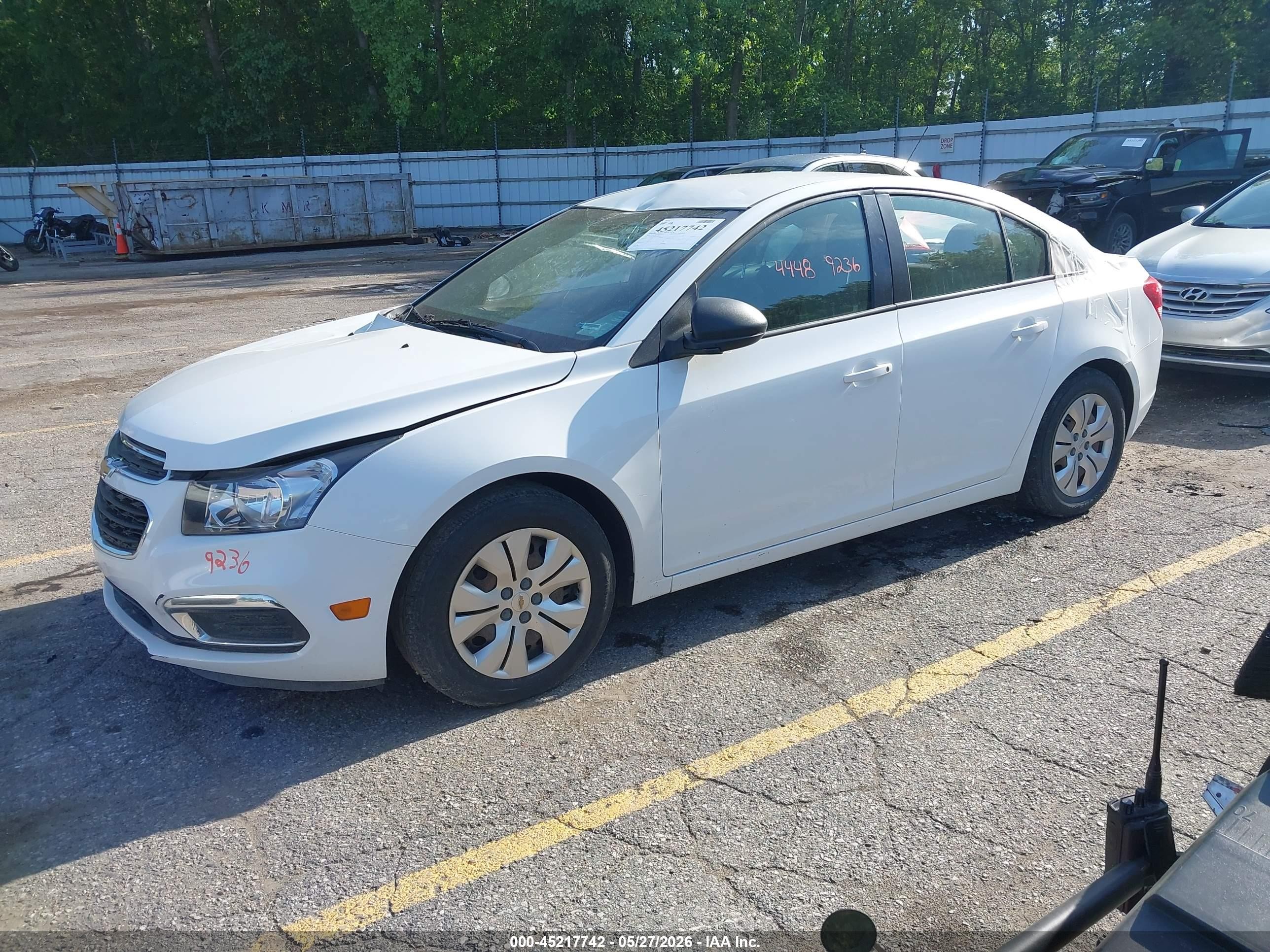 2016 Chevrolet Cruze Limited Ls Auto Белый vin: 1G1PC5SH7G7186295