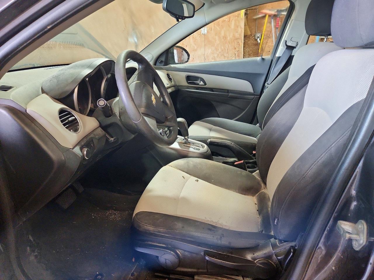 2011 Chevrolet Cruze Ls Gray vin: 1G1PC5SH8B7131170