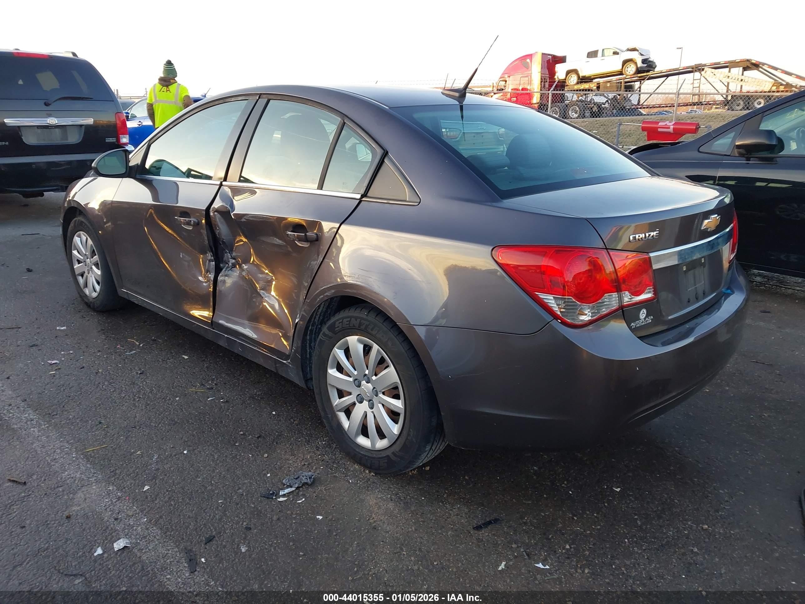 2011 Chevrolet Cruze Ls Gray vin: 1G1PC5SH8B7157946