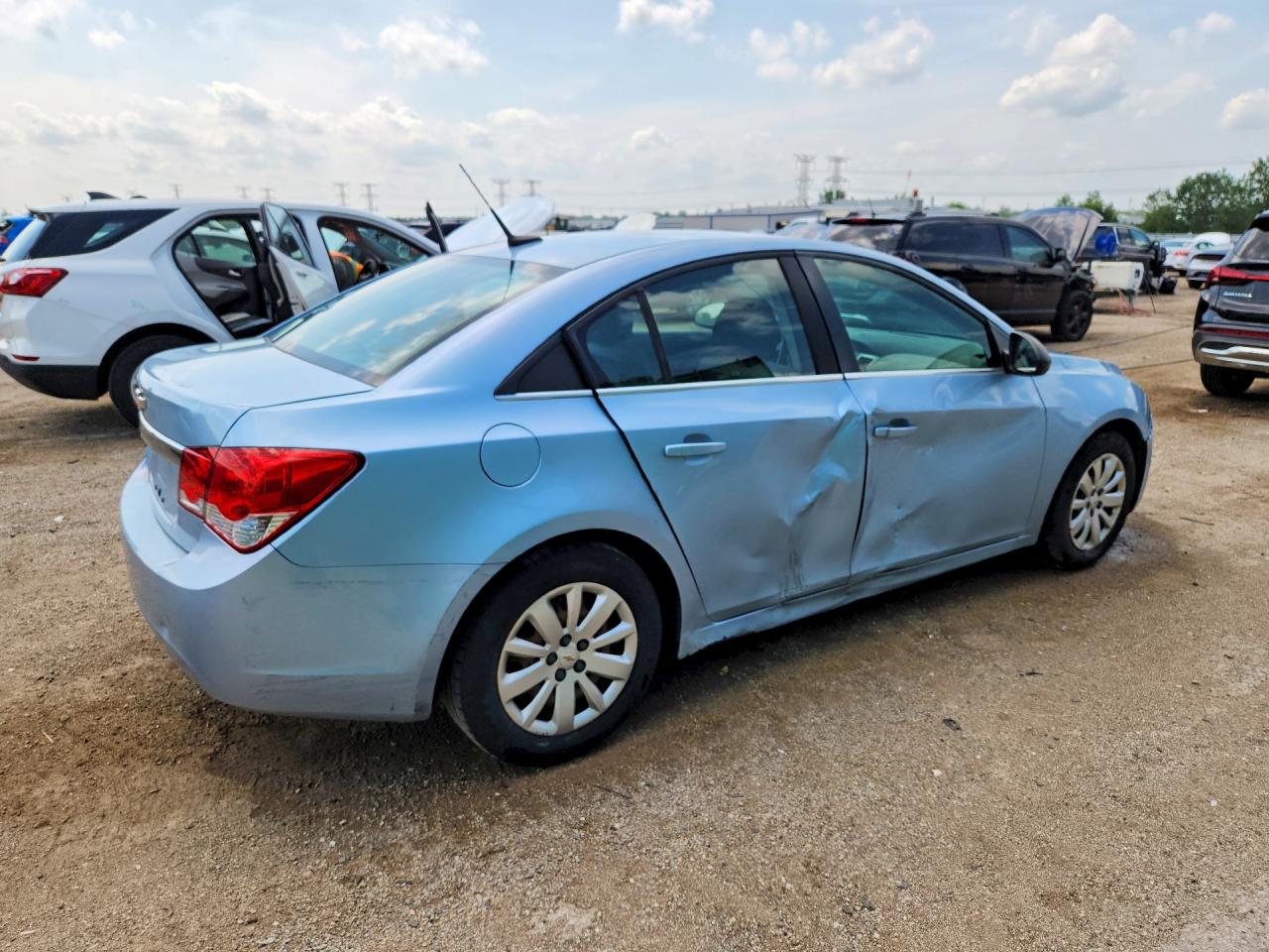 2011 Chevrolet Cruze Ls Blue vin: 1G1PC5SH8B7262146