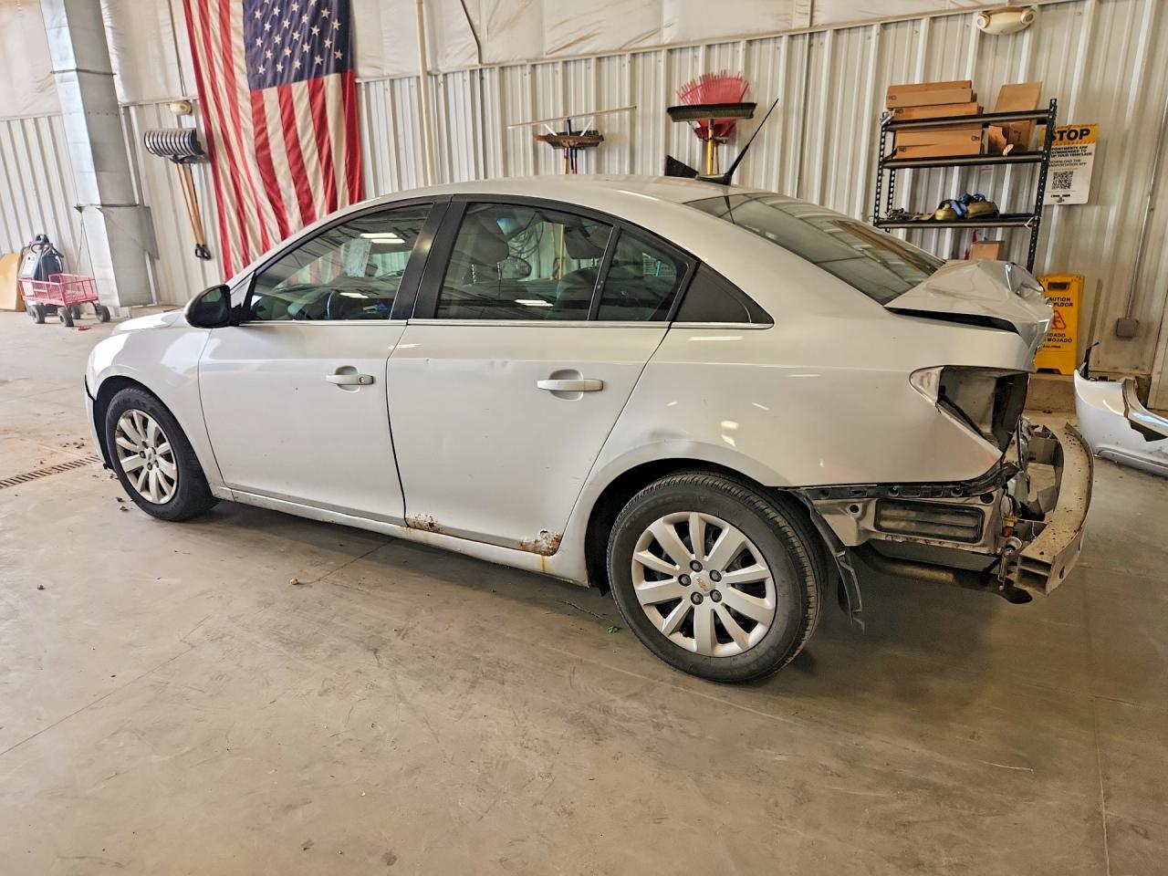 2011 Chevrolet Cruze Ls Silver vin: 1G1PC5SH8B7306579