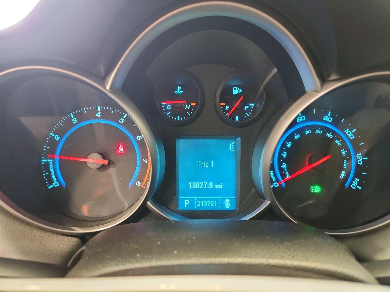 2011 Chevrolet Cruze Ls Silver vin: 1G1PC5SH8B7306579