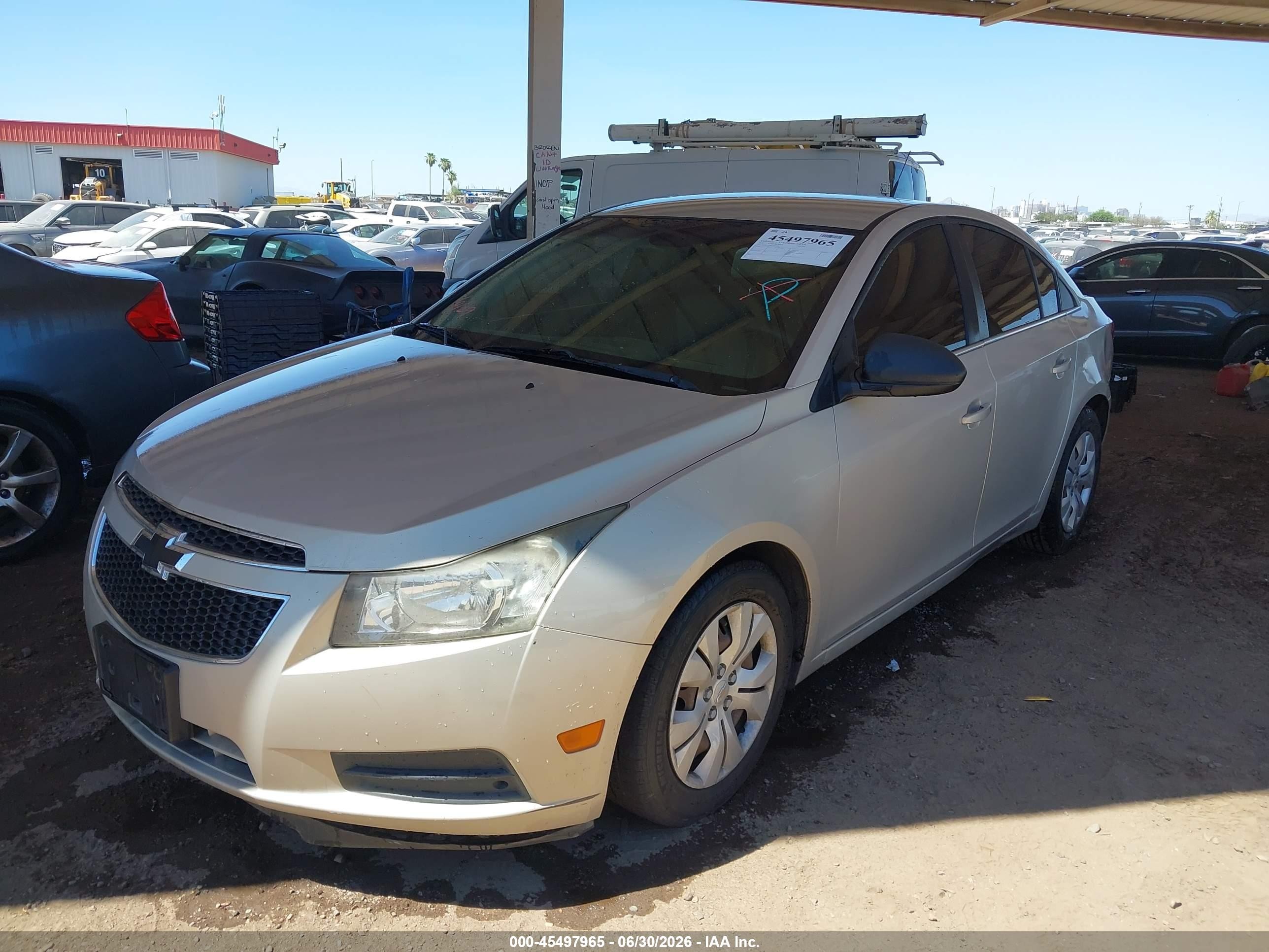 2012 Chevrolet Cruze Ls Желто-коричневый vin: 1G1PC5SH8C7105086