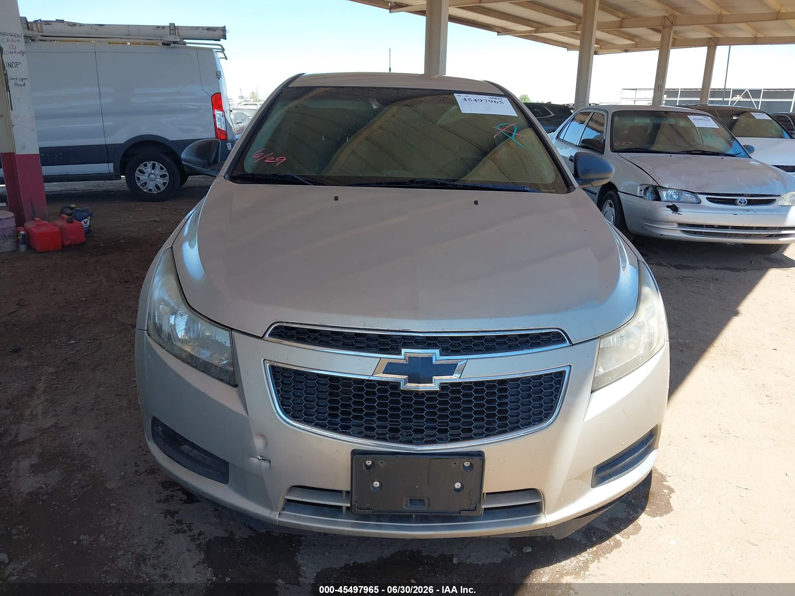 2012 Chevrolet Cruze Ls Желто-коричневый vin: 1G1PC5SH8C7105086