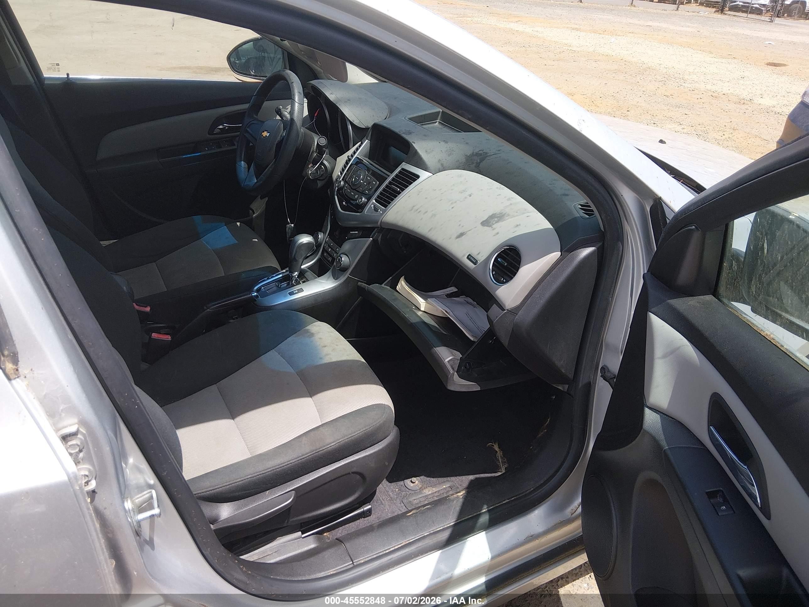 2012 Chevrolet Cruze Ls Silver vin: 1G1PC5SH8C7126164