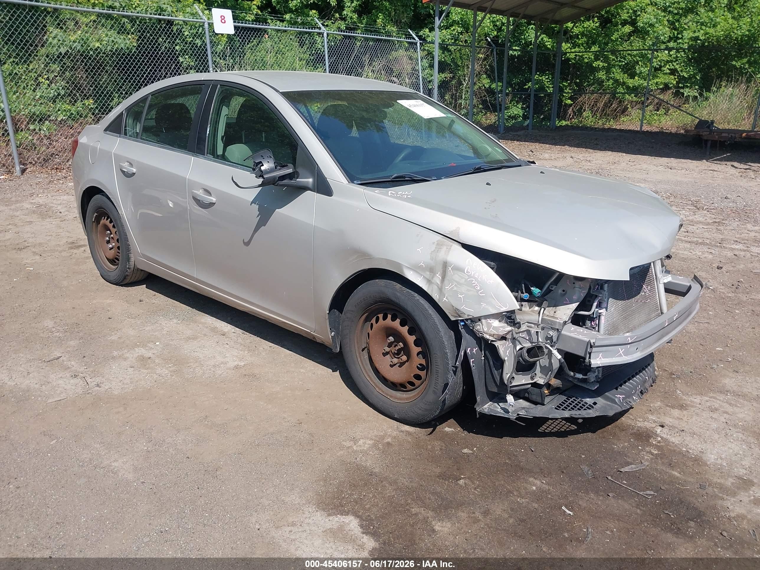 2012 Chevrolet Cruze Ls Silver vin: 1G1PC5SH8C7173131
