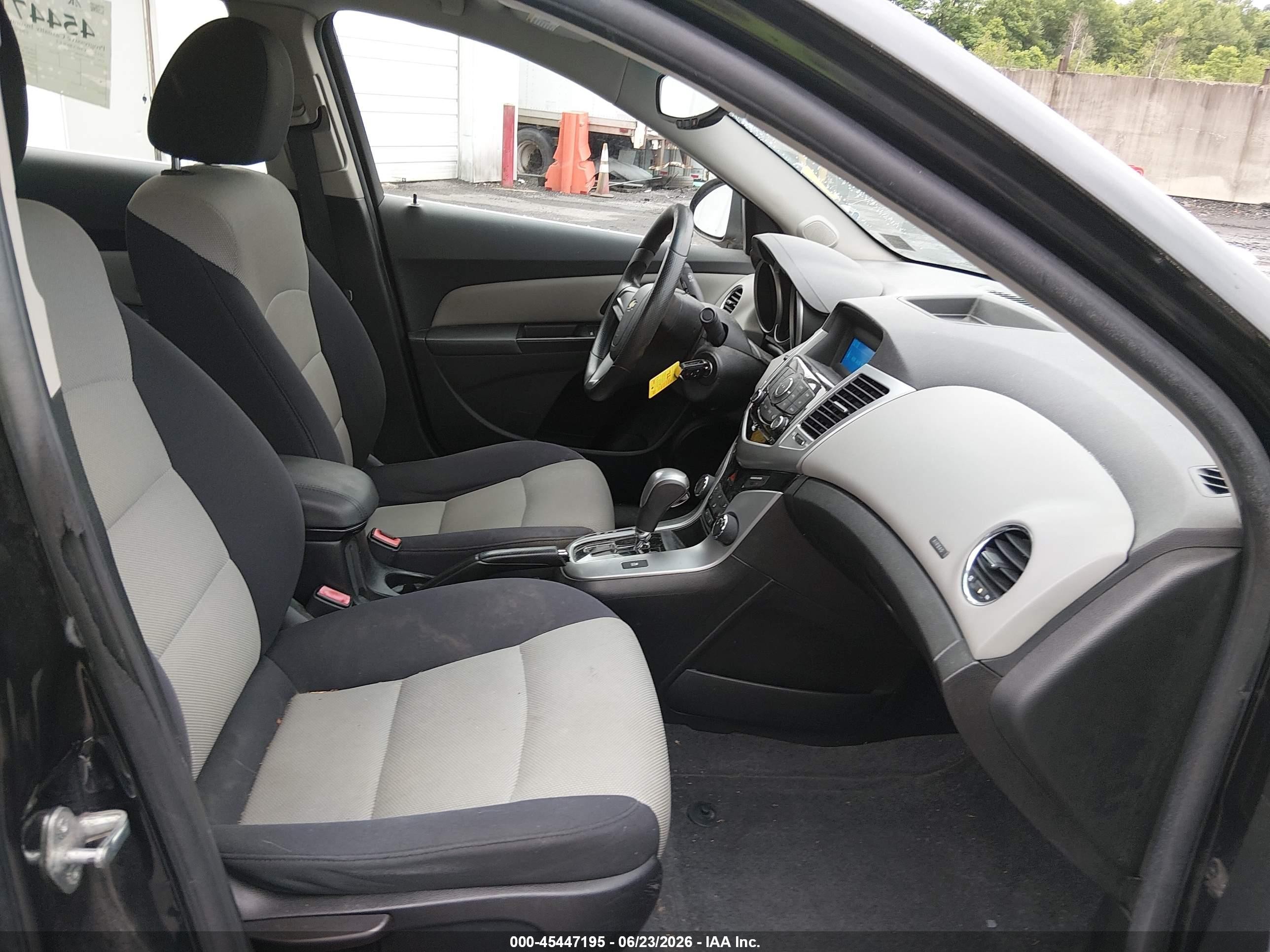 2012 Chevrolet Cruze Ls Black vin: 1G1PC5SH8C7321861