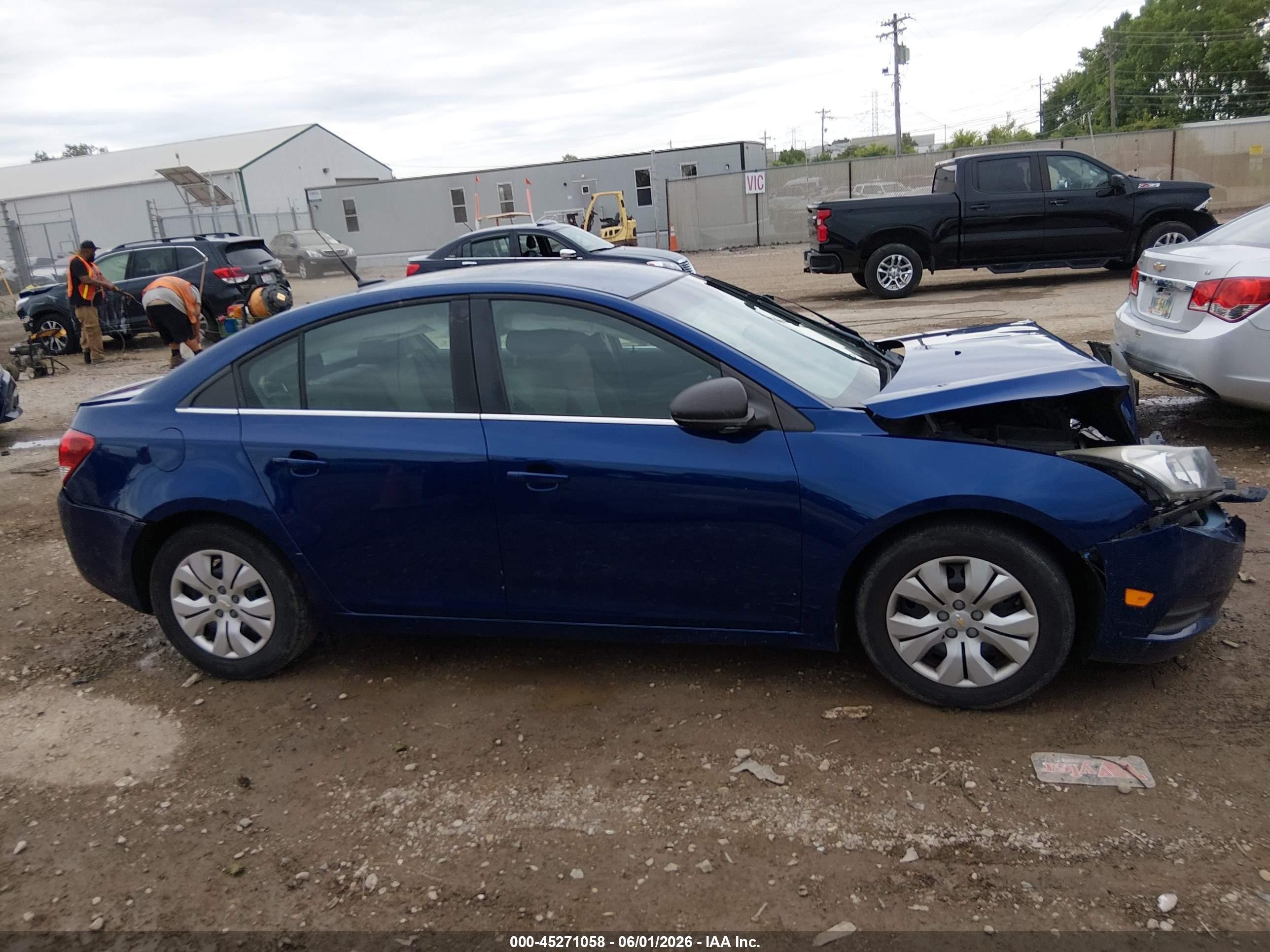 2012 Chevrolet Cruze Ls Blue vin: 1G1PC5SH8C7347800