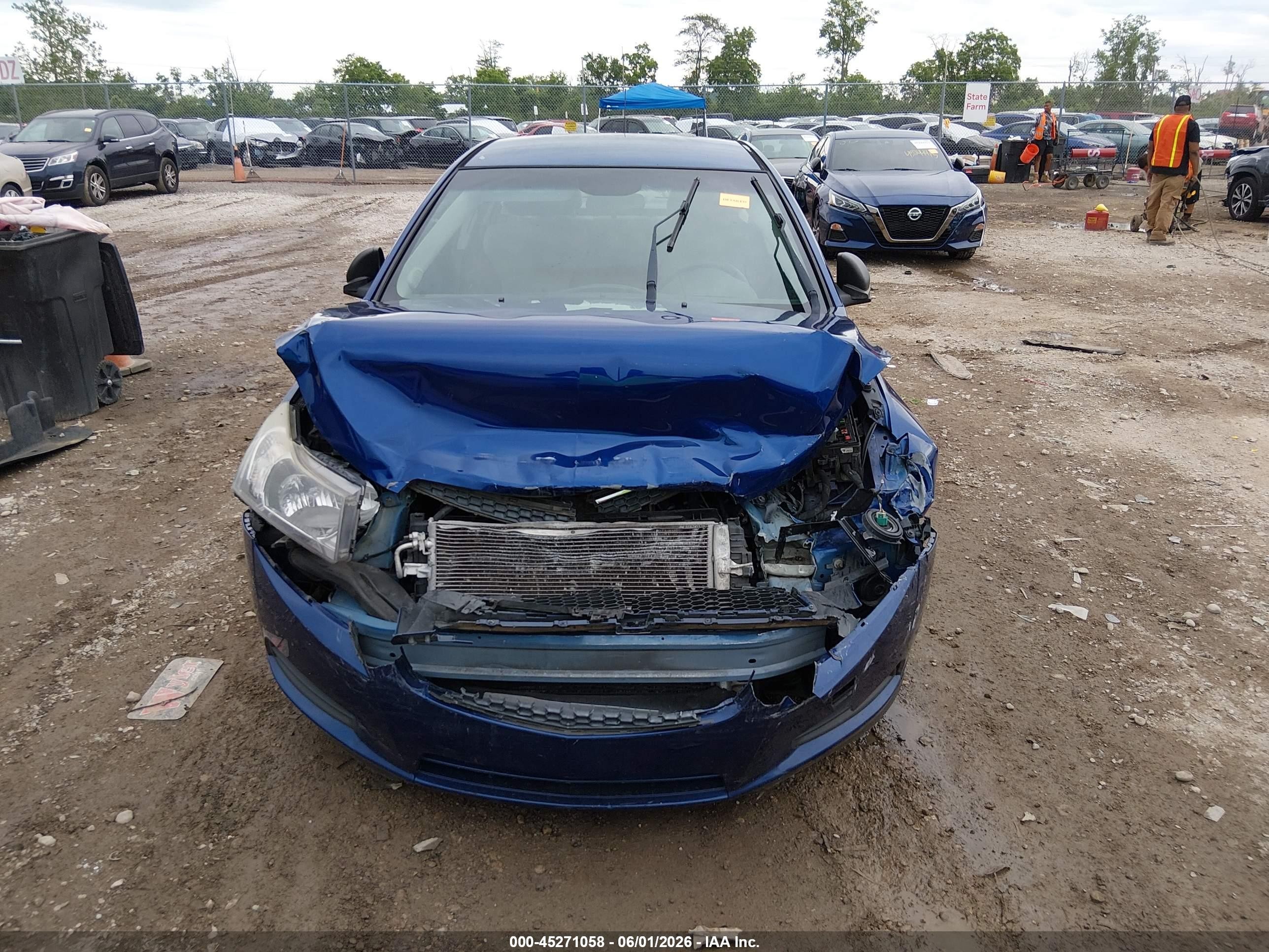 2012 Chevrolet Cruze Ls Blue vin: 1G1PC5SH8C7347800