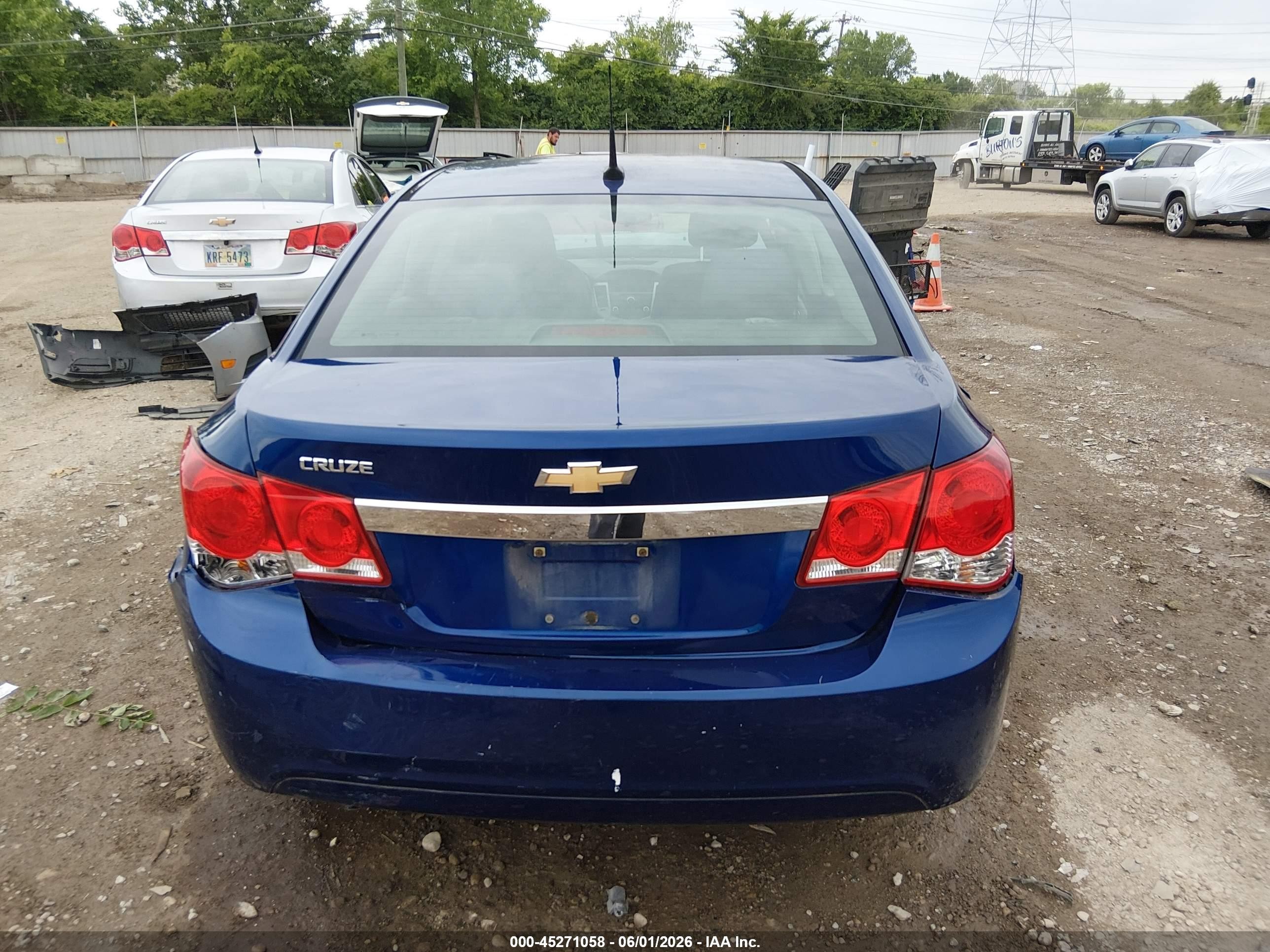 2012 Chevrolet Cruze Ls Blue vin: 1G1PC5SH8C7347800