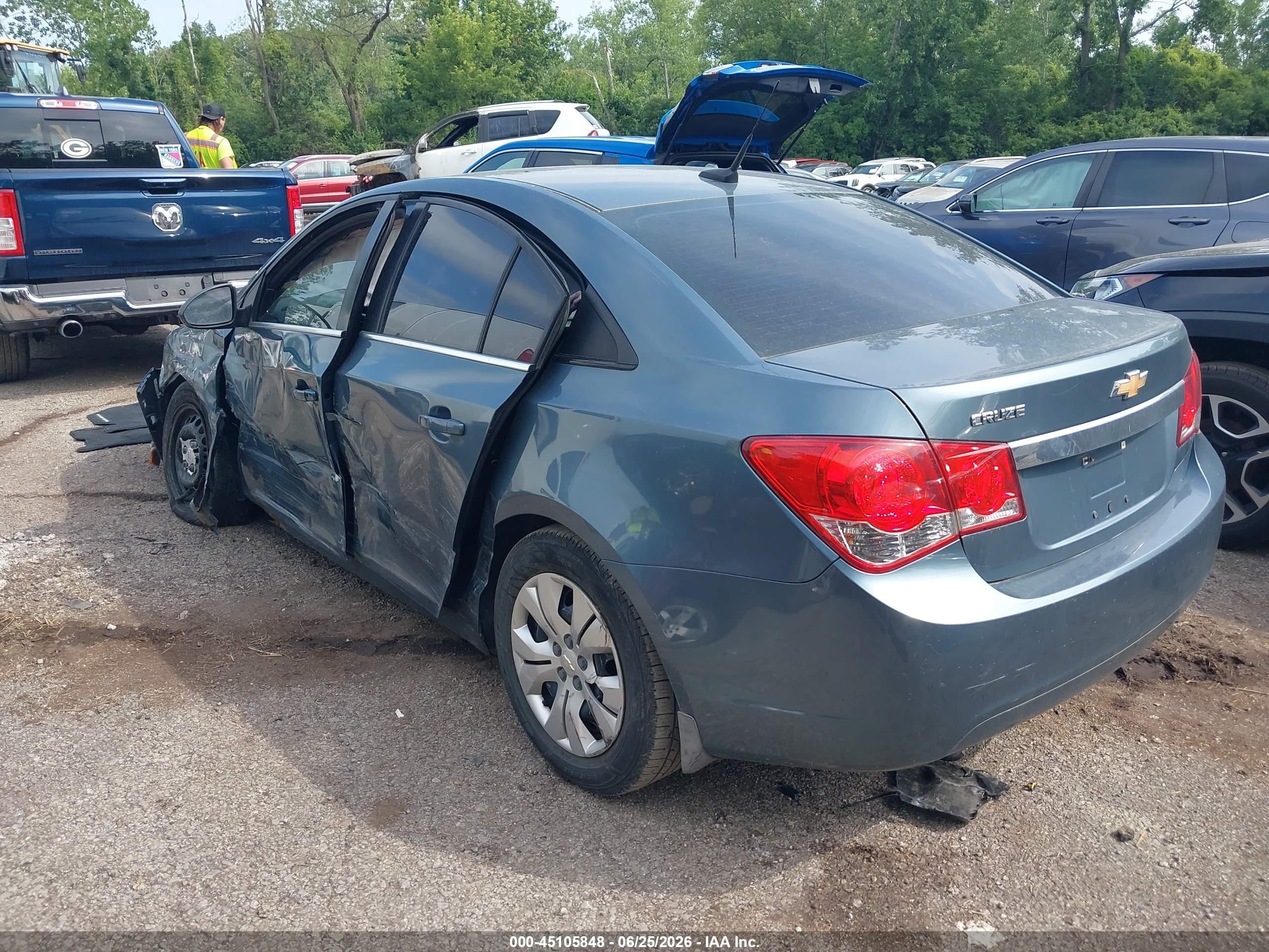 2012 Chevrolet Cruze Ls Blue vin: 1G1PC5SH8C7366525