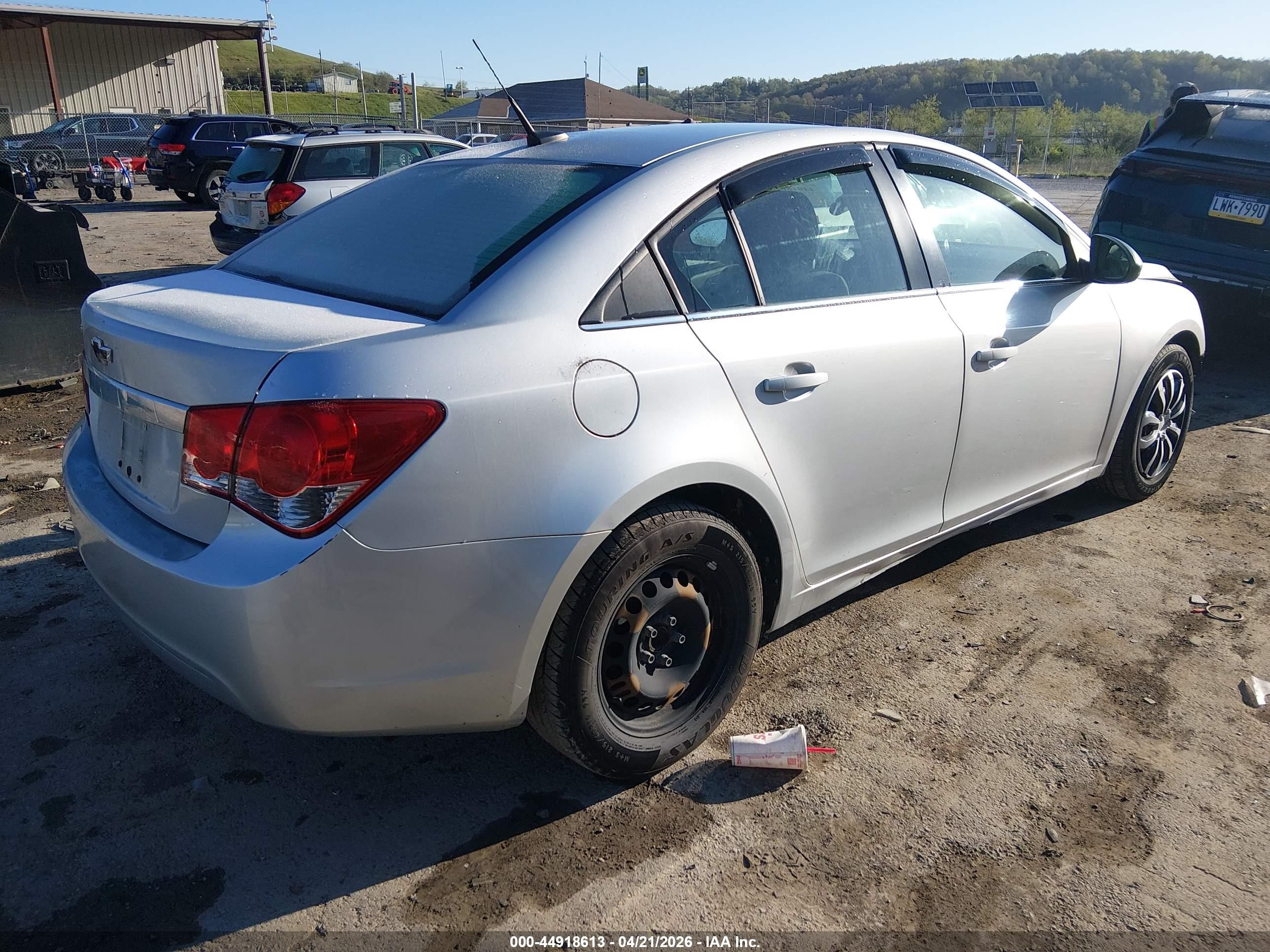 2012 Chevrolet Cruze Ls Silver vin: 1G1PC5SH8C7381994