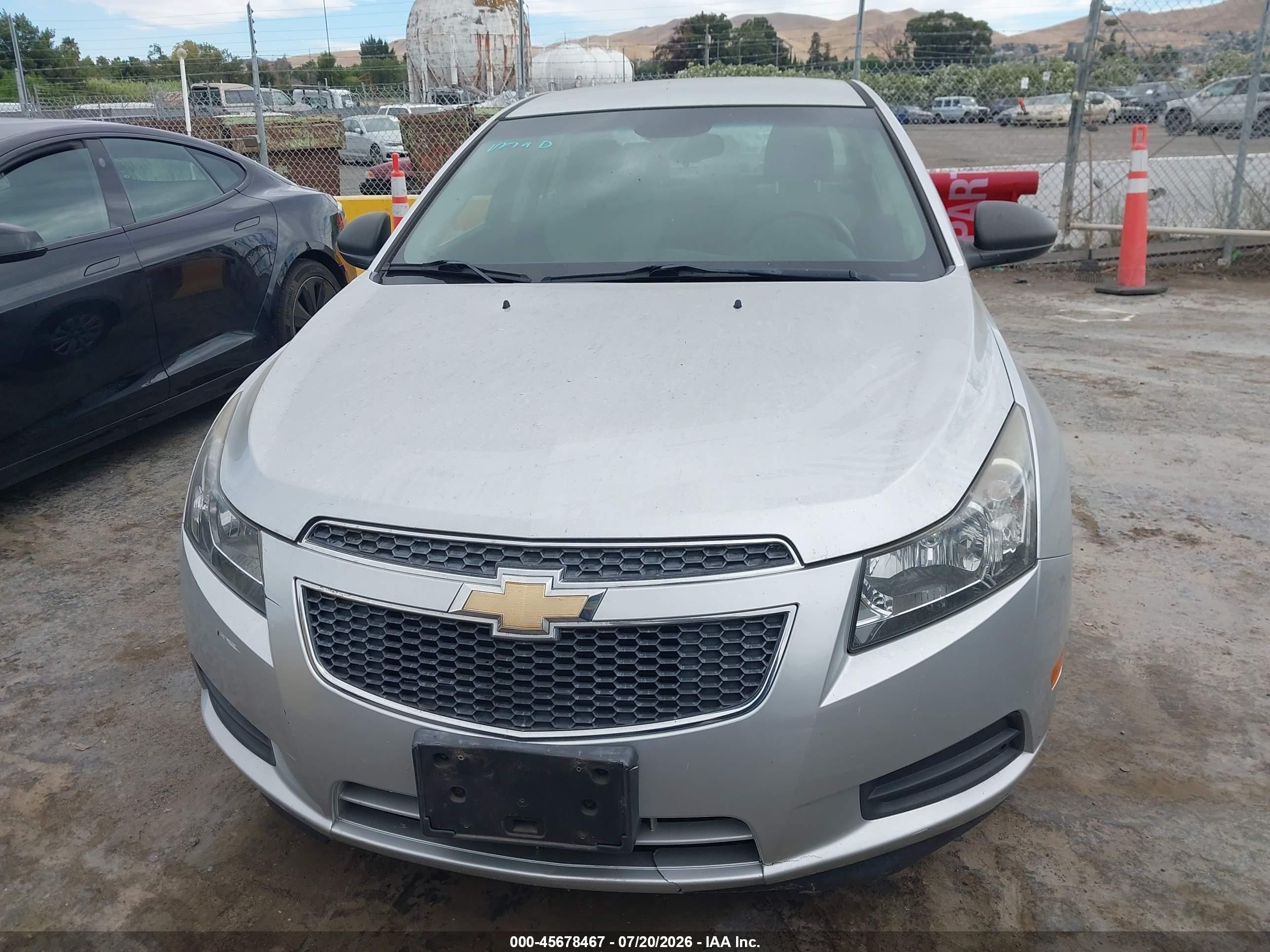 2011 Chevrolet Cruze Ls Silver vin: 1G1PC5SH9B7123109
