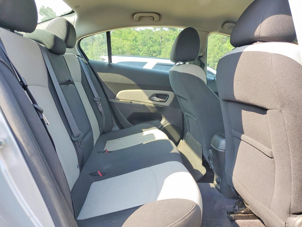 2011 Chevrolet Cruze Ls Silver vin: 1G1PC5SH9B7142159