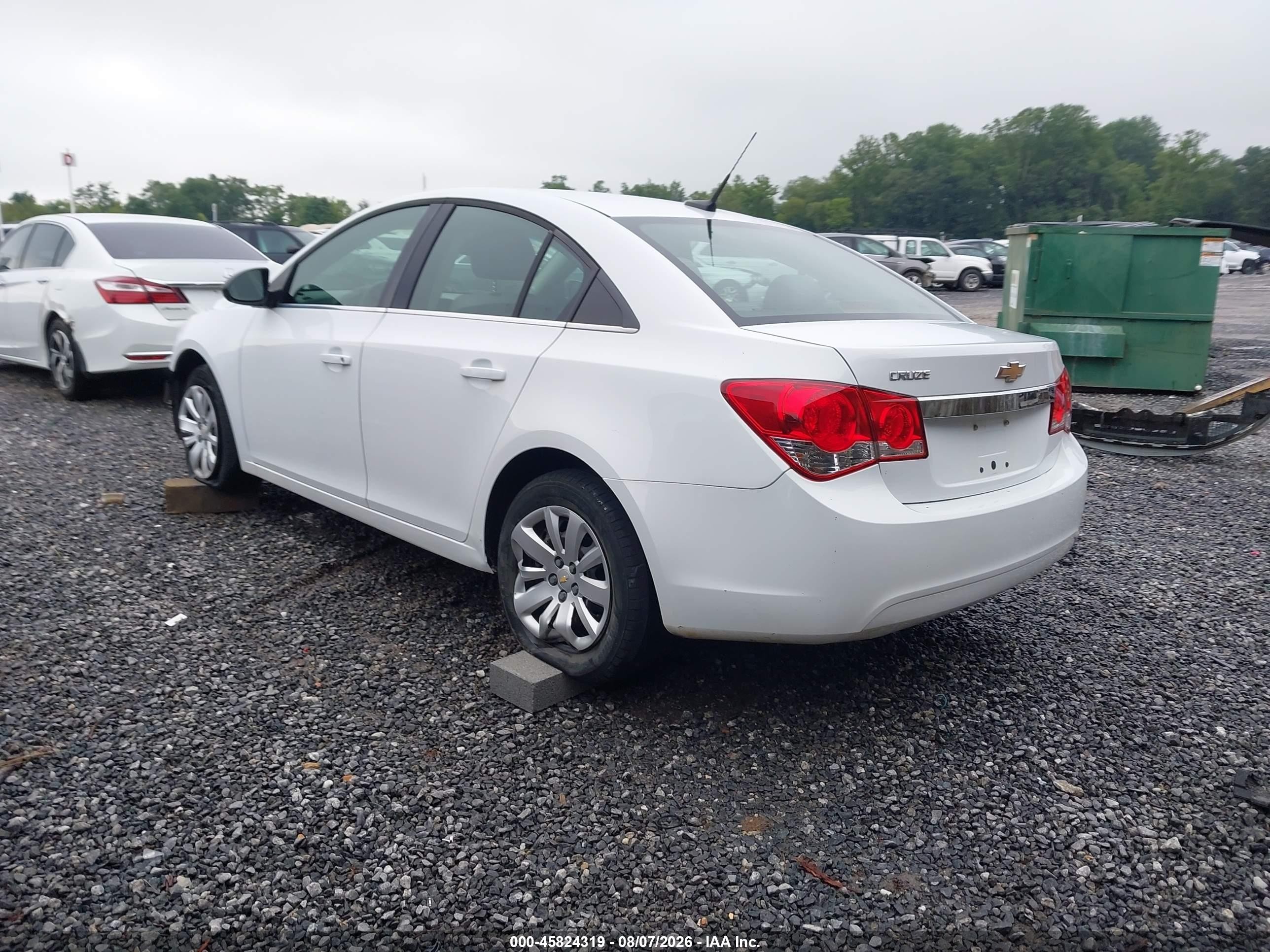 2011 Chevrolet Cruze Ls White vin: 1G1PC5SH9B7173329