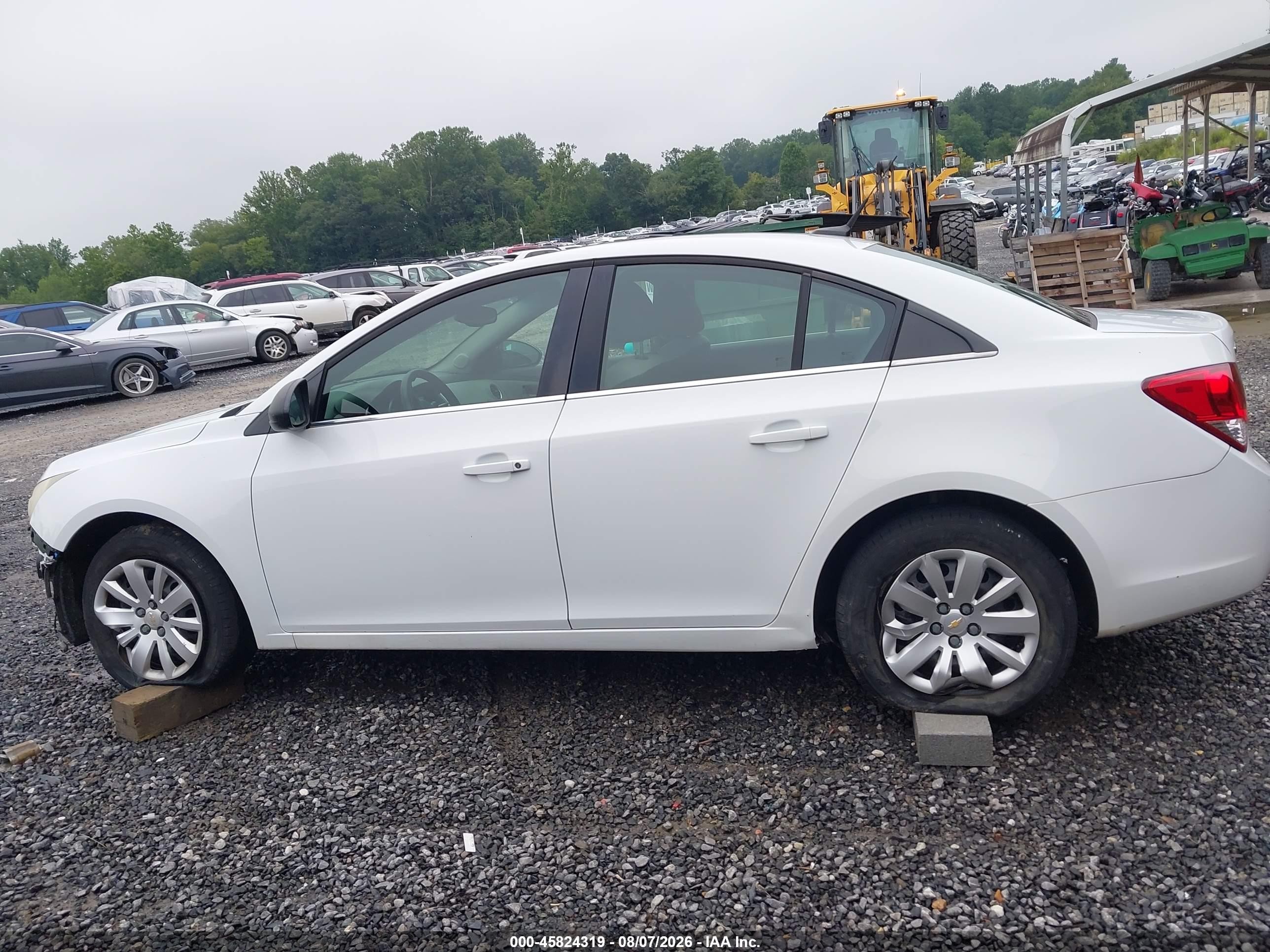 2011 Chevrolet Cruze Ls White vin: 1G1PC5SH9B7173329