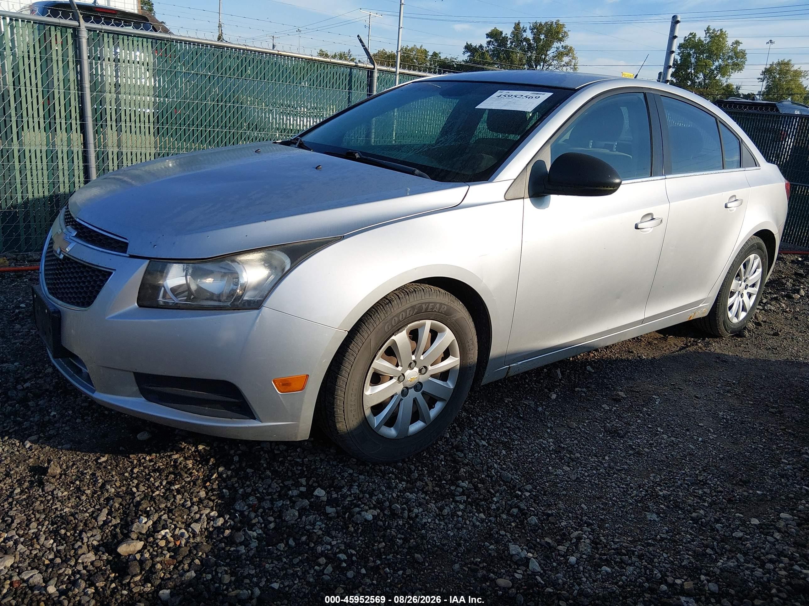 2011 Chevrolet Cruze Ls Silver vin: 1G1PC5SH9B7245386