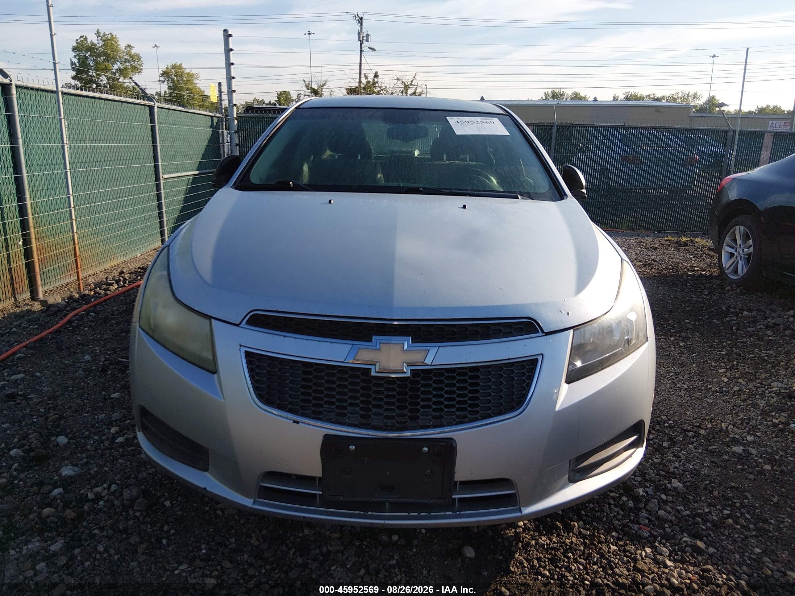 2011 Chevrolet Cruze Ls Silver vin: 1G1PC5SH9B7245386