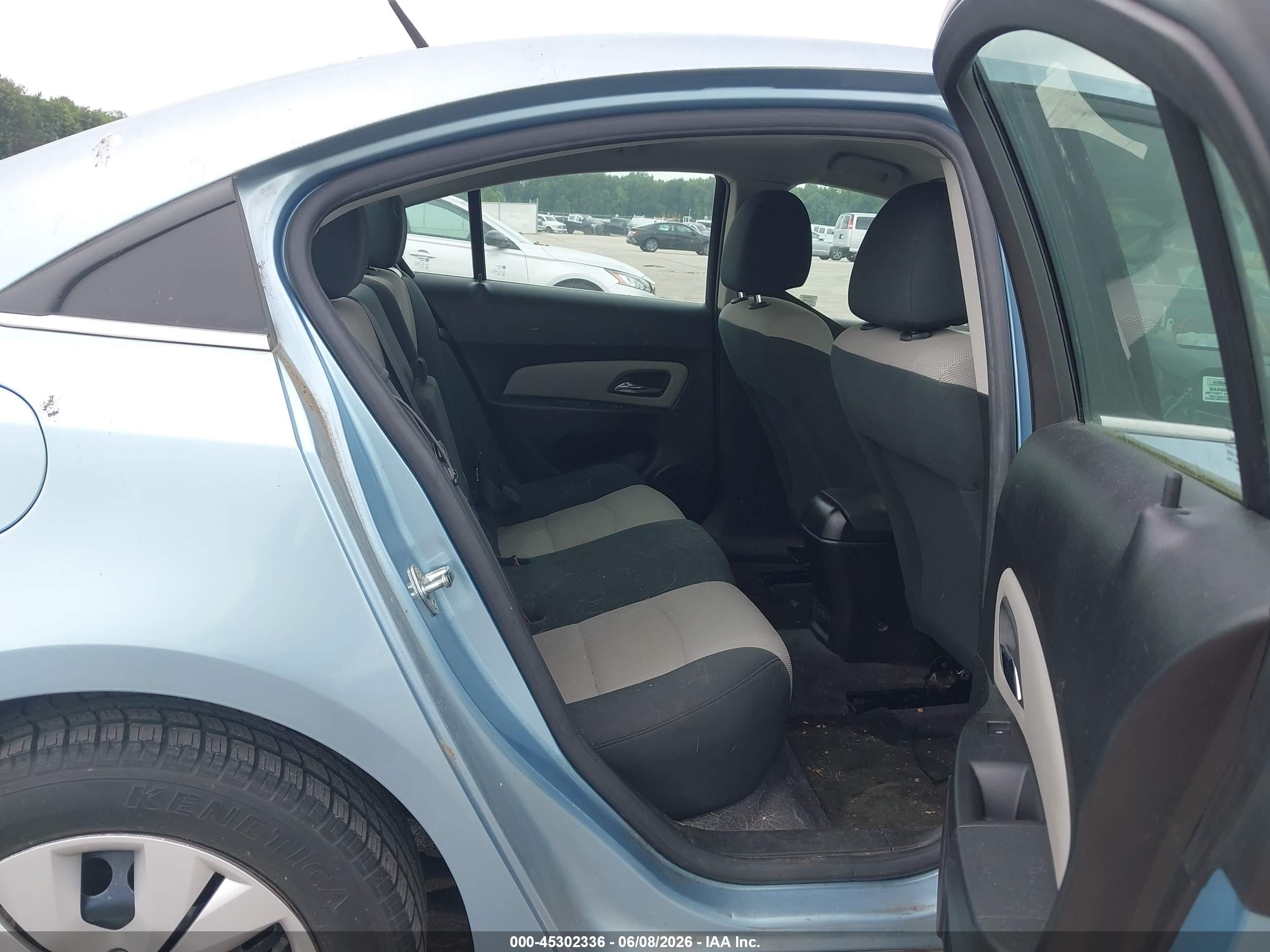 2012 Chevrolet Cruze Ls Blue vin: 1G1PC5SH9C7190794