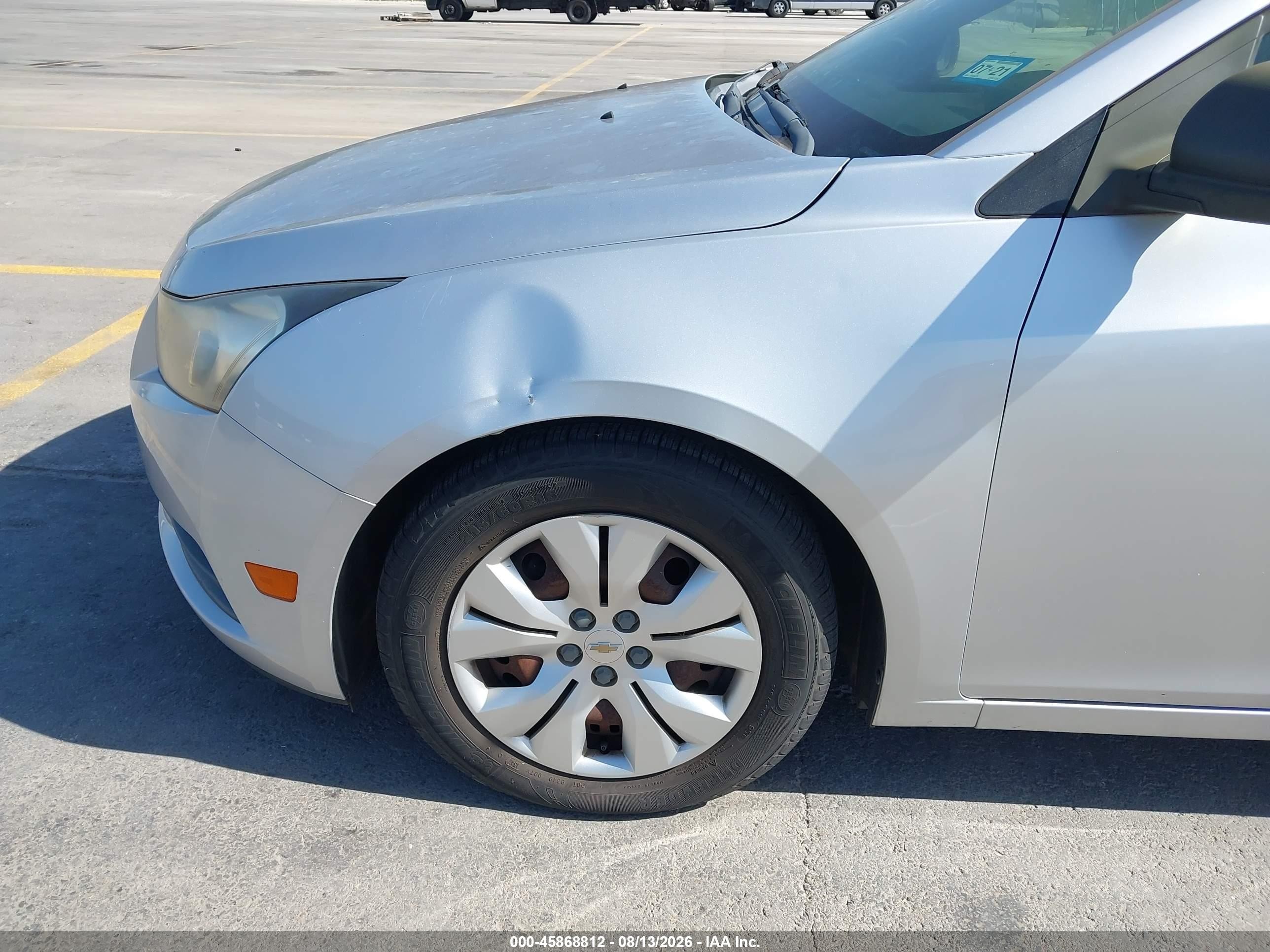 2012 Chevrolet Cruze Ls Серебряный vin: 1G1PC5SH9C7303384