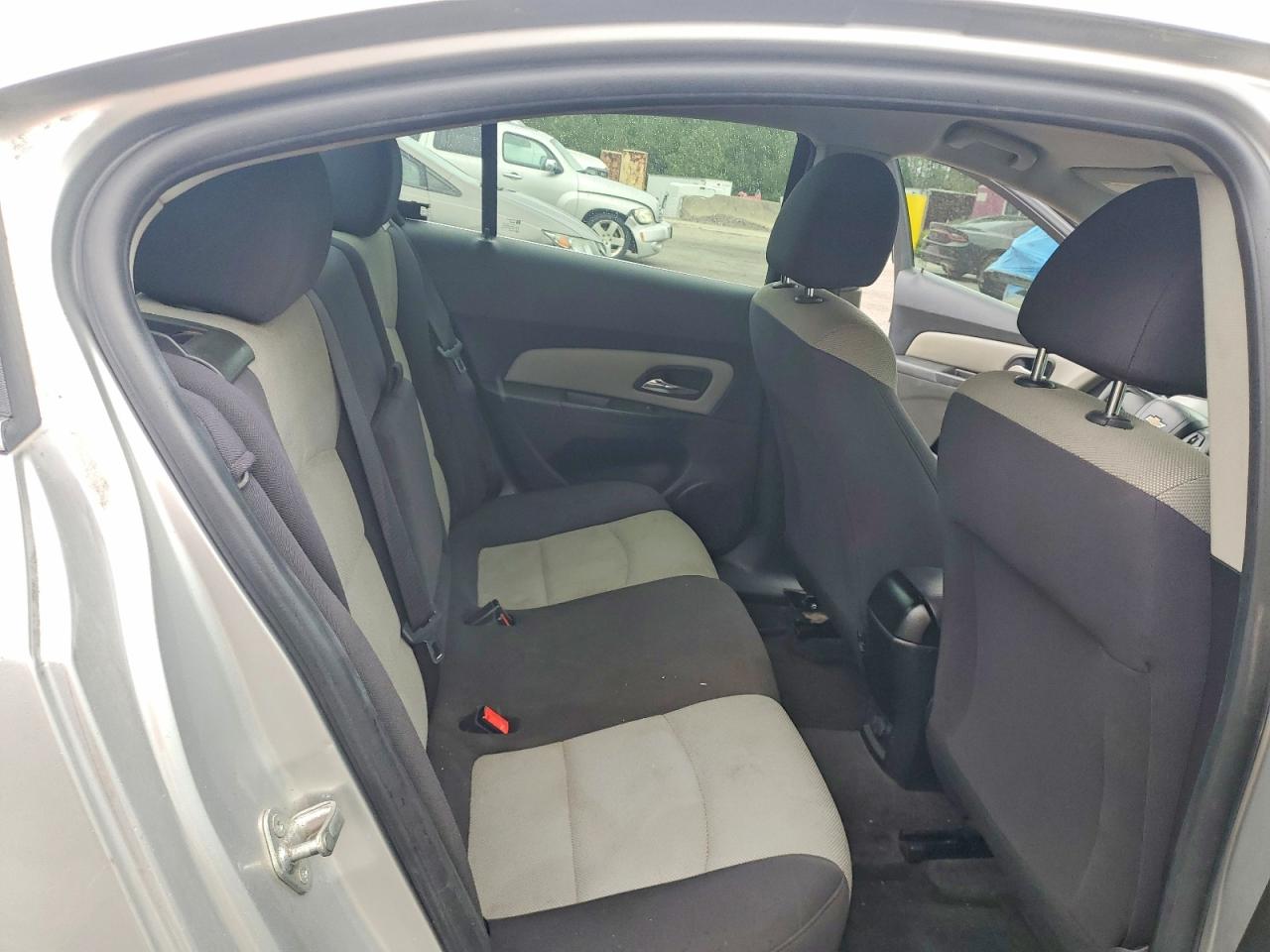 2012 Chevrolet Cruze Ls Silver vin: 1G1PC5SH9C7371894