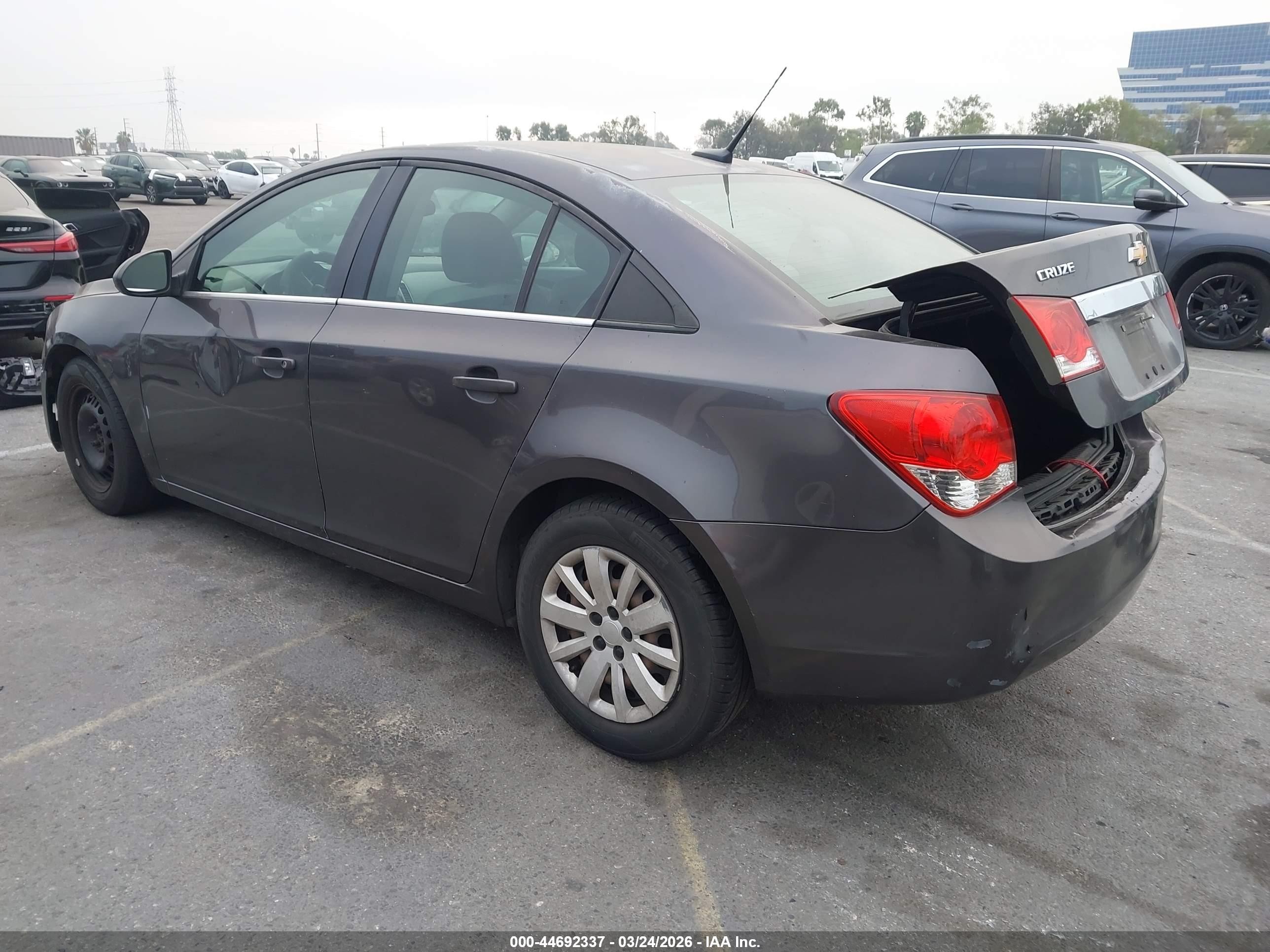 2011 Chevrolet Cruze Ls Gray vin: 1G1PC5SHOB7224927
