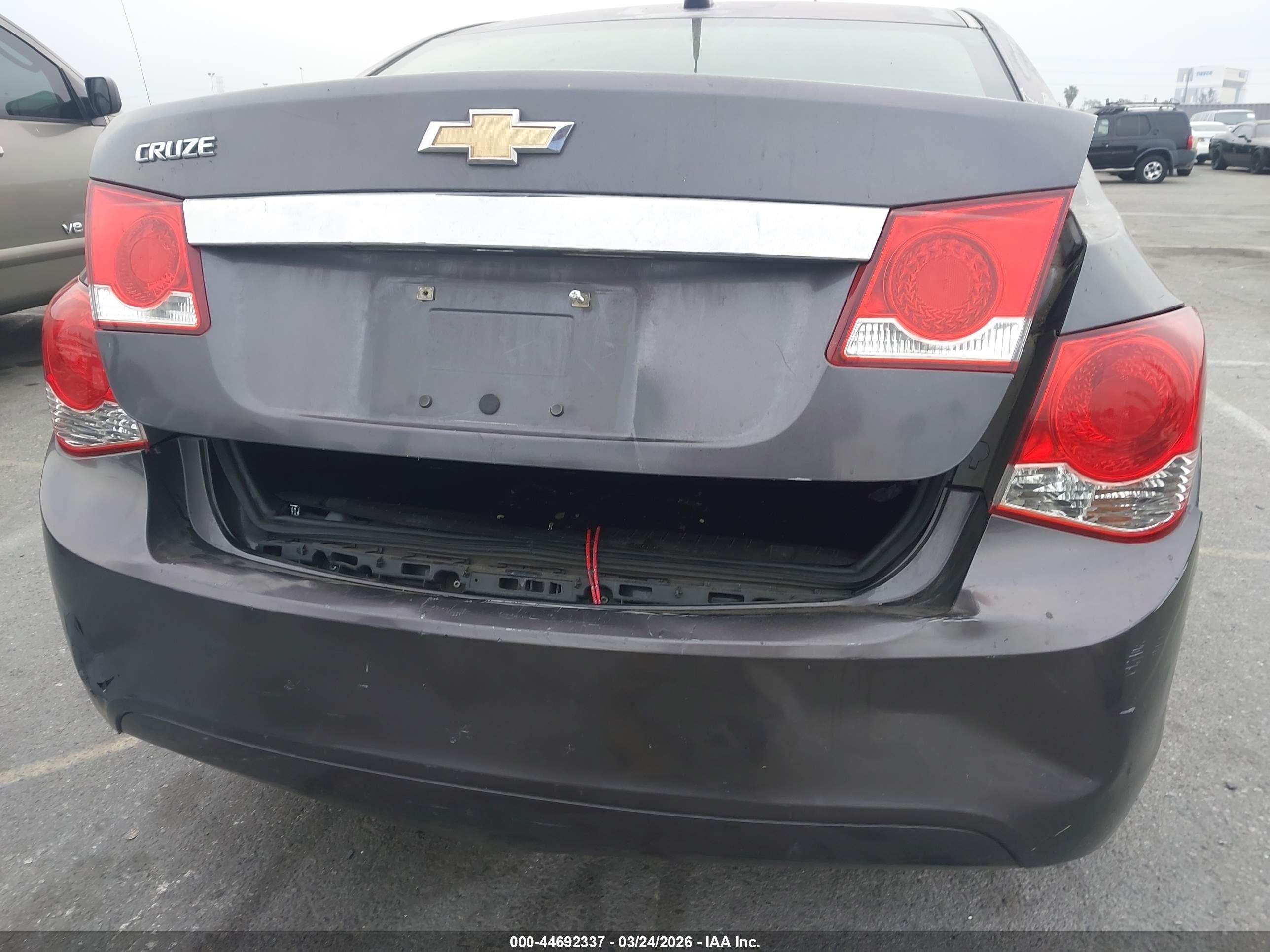 2011 Chevrolet Cruze Ls Gray vin: 1G1PC5SHOB7224927