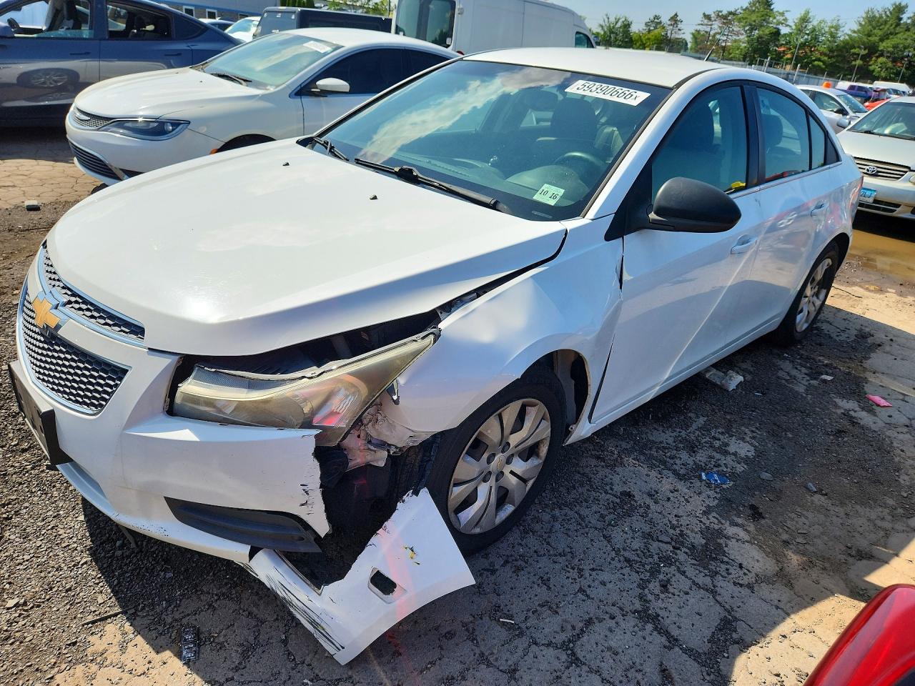 2012 Chevrolet Cruze Ls White vin: 1G1PC5SHXC7145122
