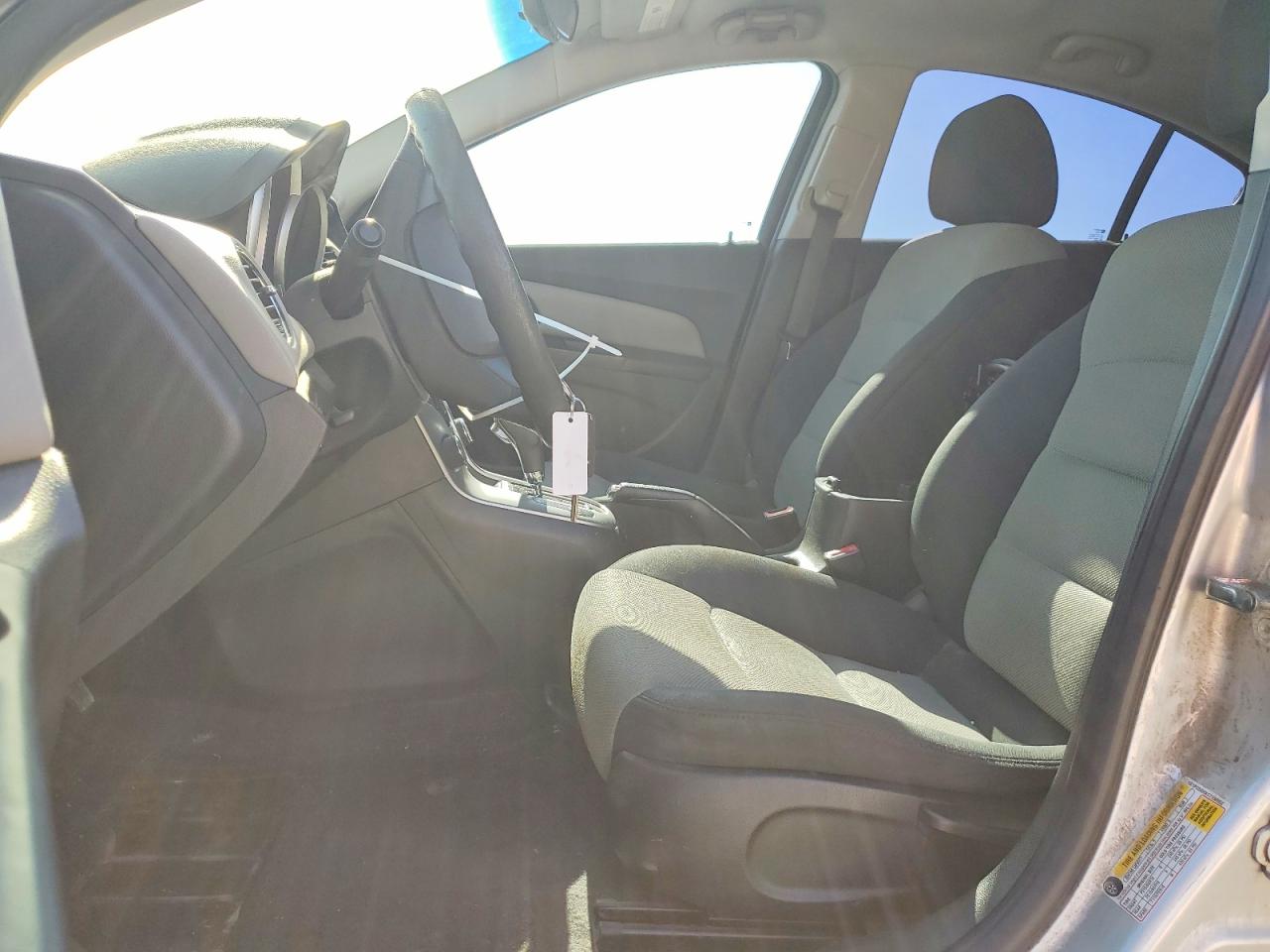 2012 Chevrolet Cruze Ls Silver vin: 1G1PC5SHXC7150952
