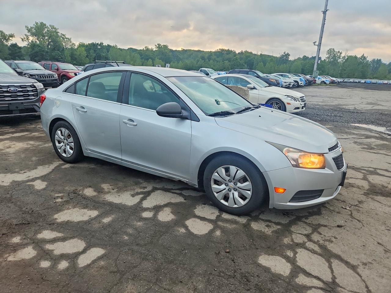 2012 Chevrolet Cruze Ls Silver vin: 1G1PC5SHXC7202953