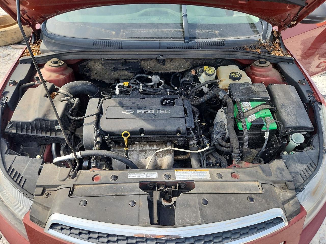 2012 Chevrolet Cruze Ls Red vin: 1G1PC5SHXC7398411