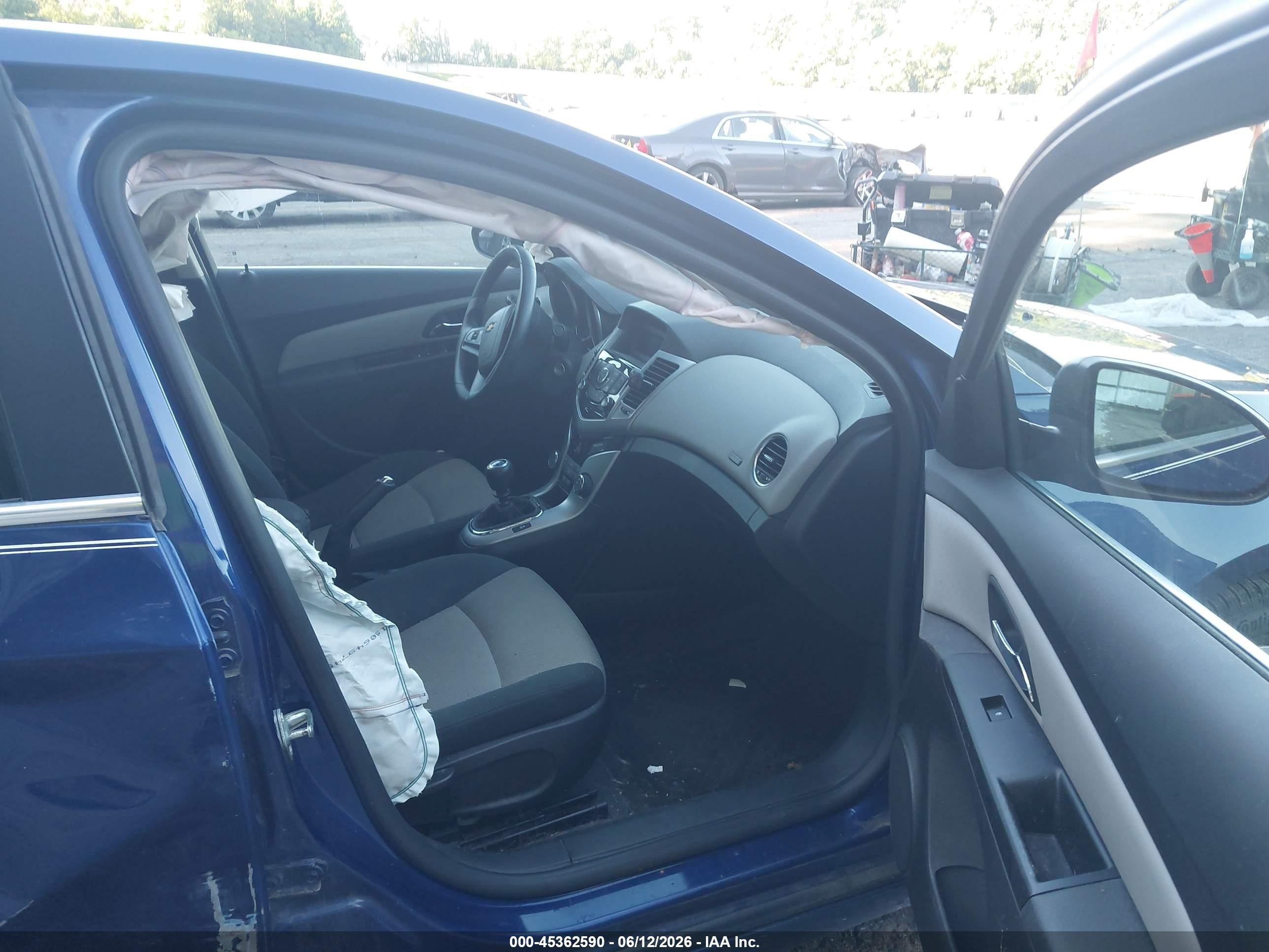 2012 Chevrolet Cruze Ls Blue vin: 1G1PD5SH1C7150254