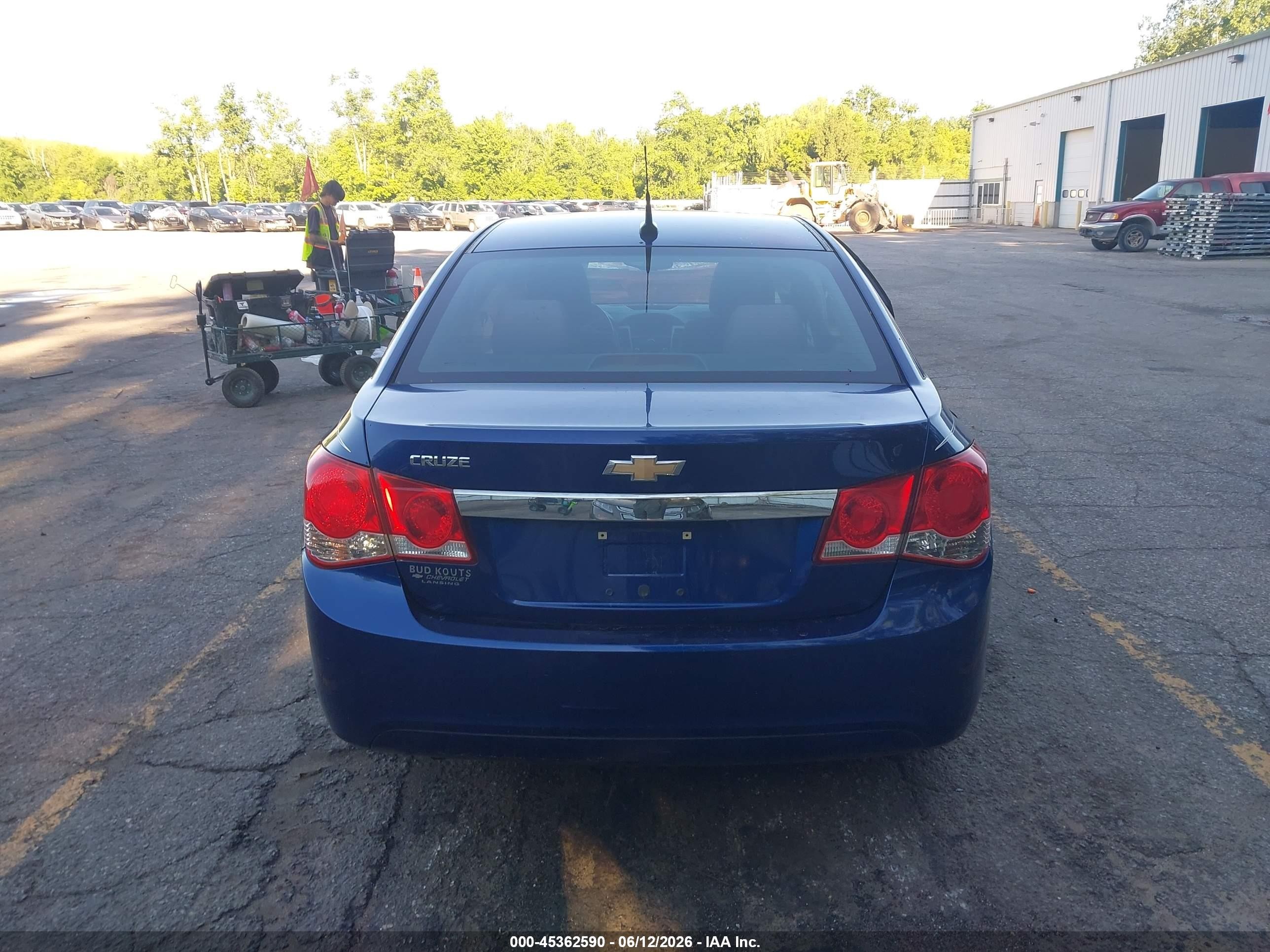 2012 Chevrolet Cruze Ls Blue vin: 1G1PD5SH1C7150254