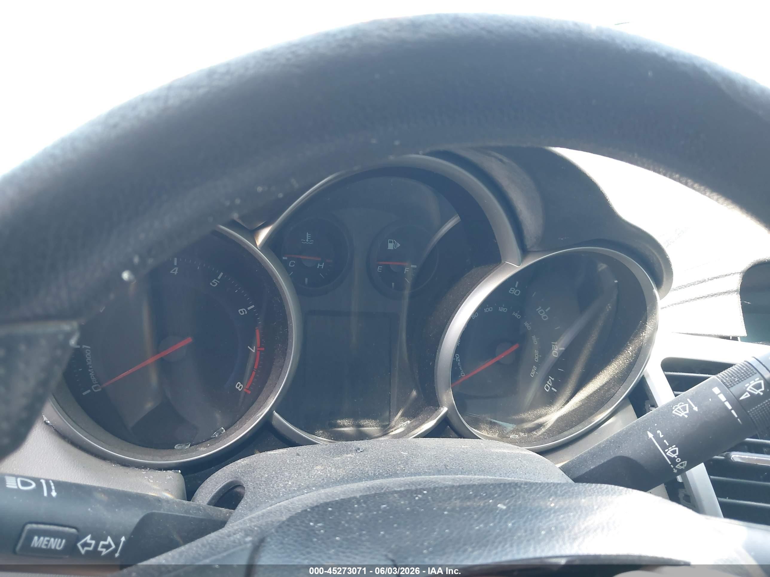 2011 Chevrolet Cruze Ls Серебряный vin: 1G1PD5SH2B7191684