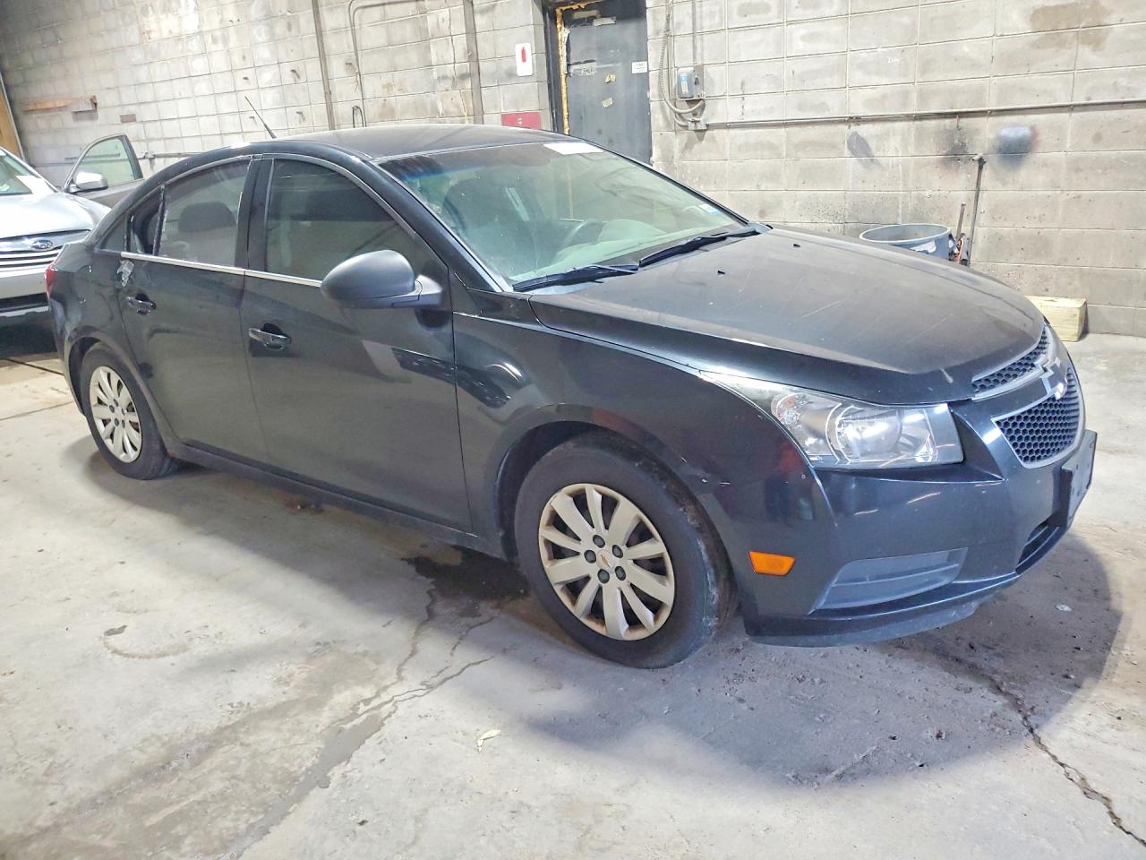 2011 Chevrolet Cruze Ls Black vin: 1G1PD5SH2B7234372