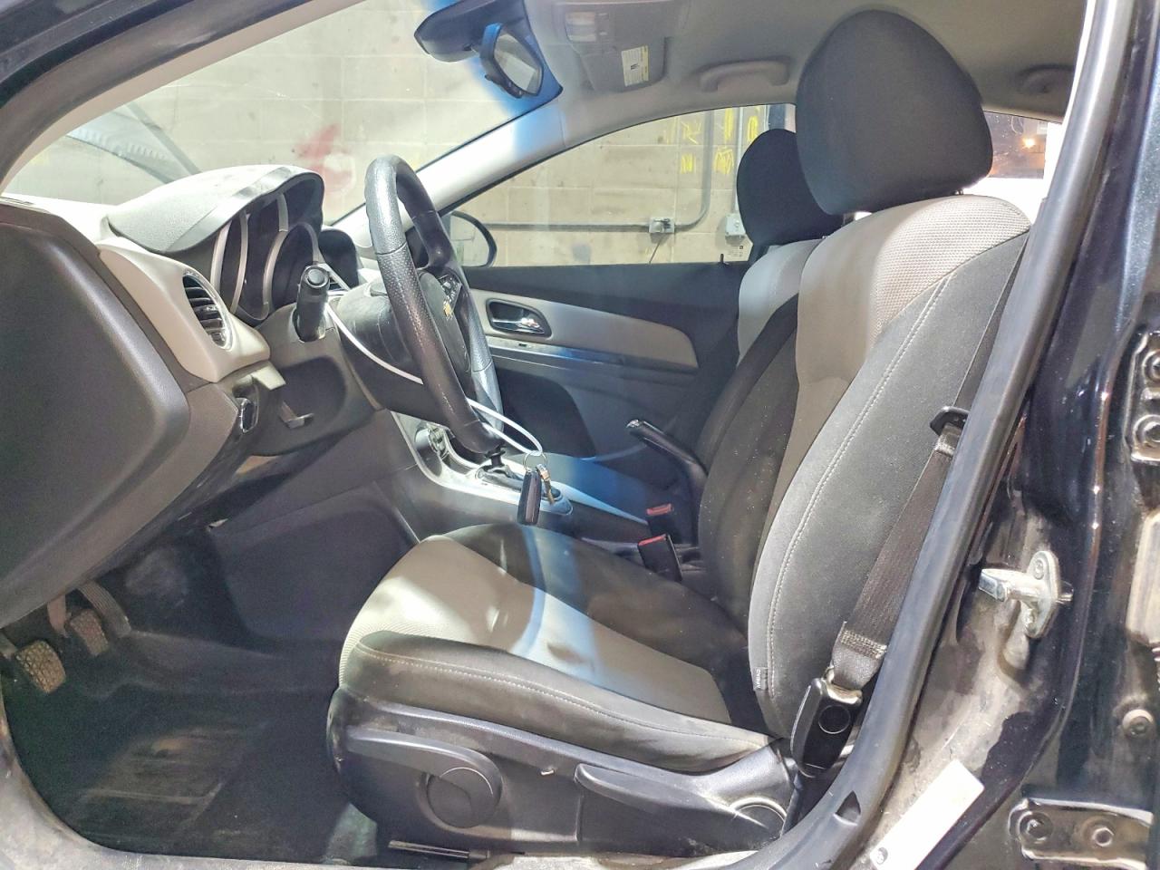 2011 Chevrolet Cruze Ls Black vin: 1G1PD5SH2B7234372