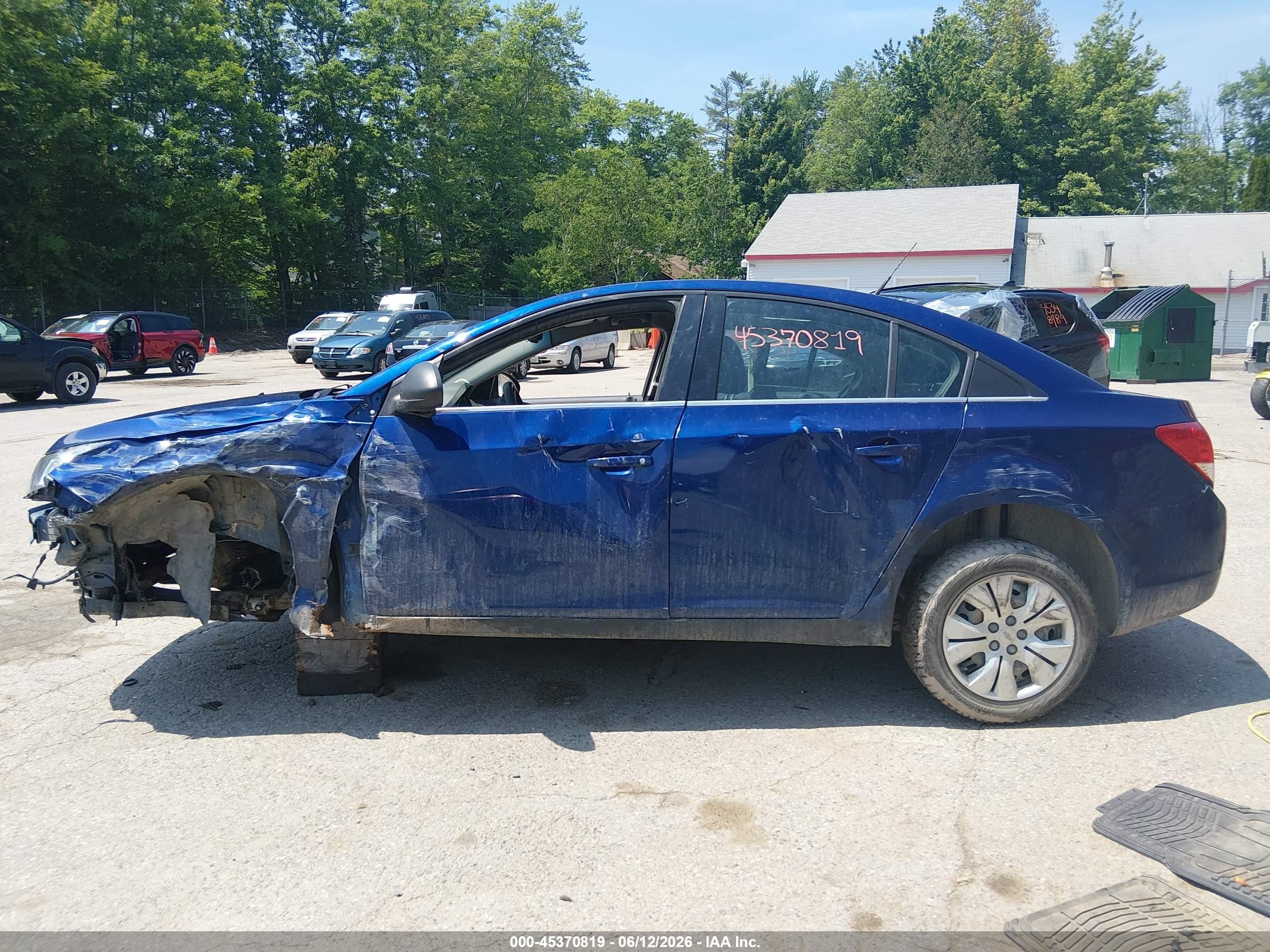 2012 Chevrolet Cruze Ls Blue vin: 1G1PD5SH3C7147601