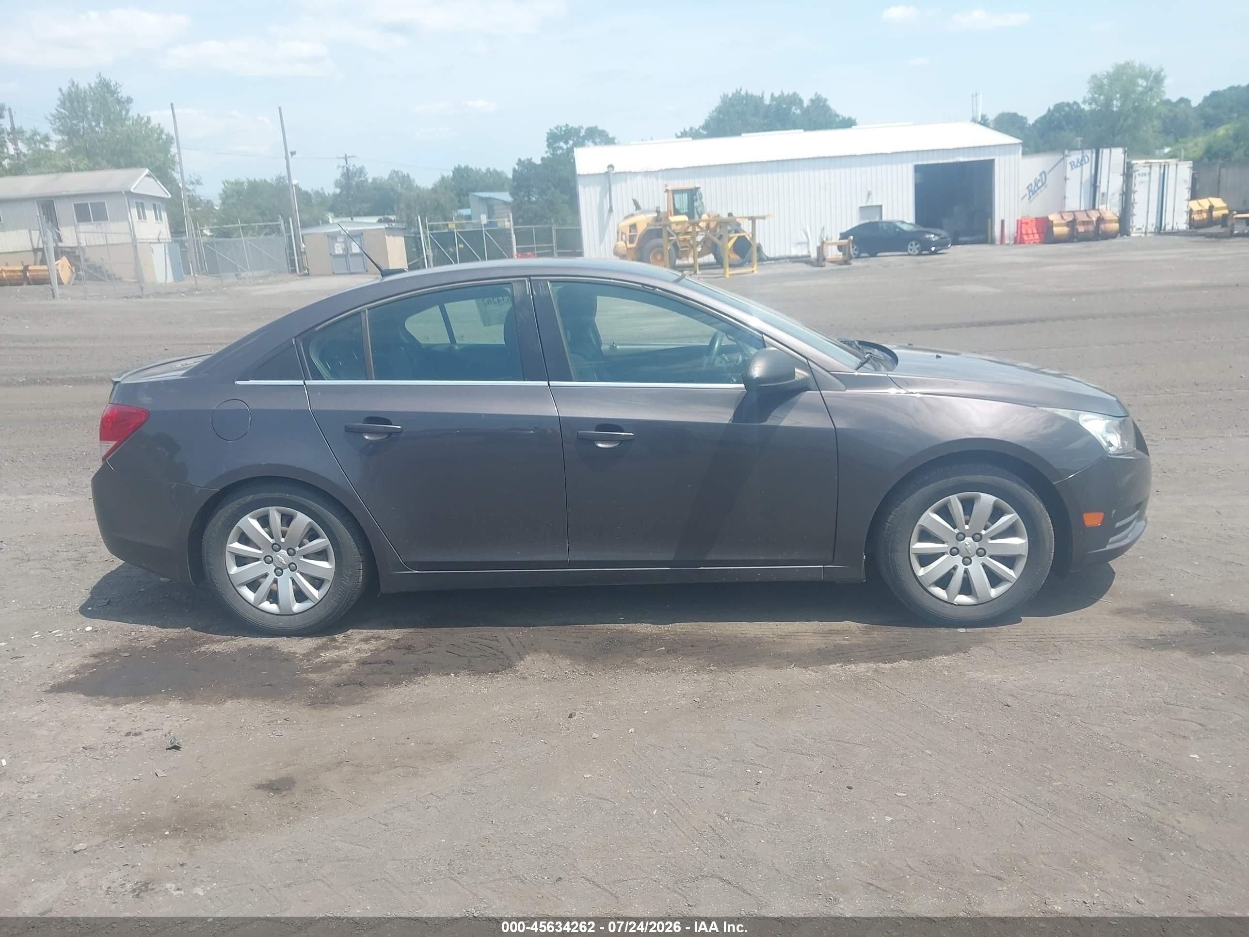 2011 Chevrolet Cruze Ls Gray vin: 1G1PD5SH6B7226937