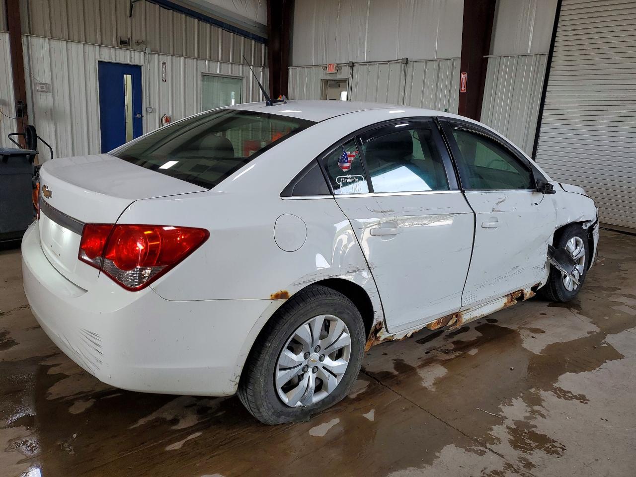 2012 Chevrolet Cruze Ls White vin: 1G1PD5SH7C7161047