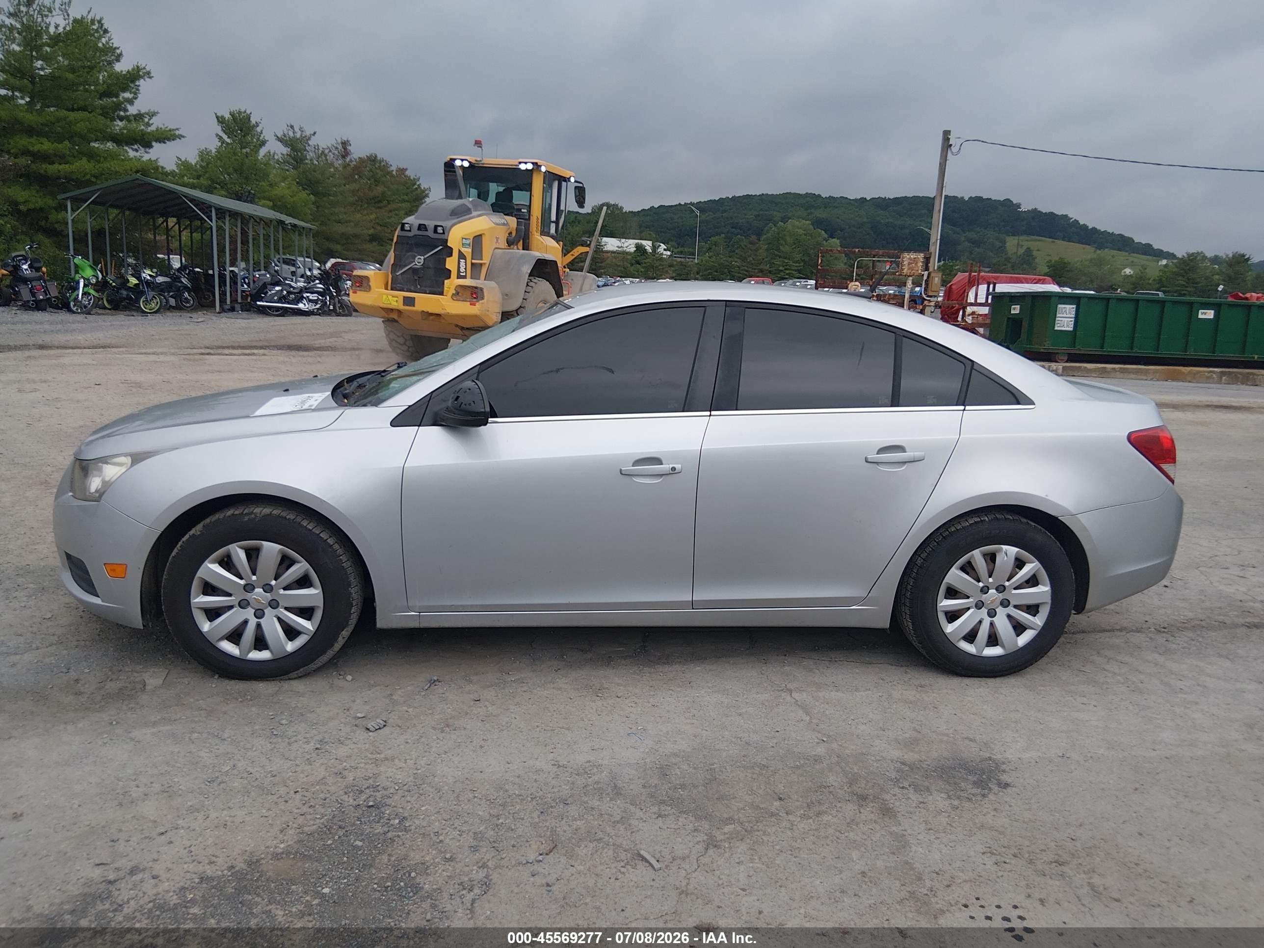 2011 Chevrolet Cruze Ls Silver vin: 1G1PD5SH8B7297007