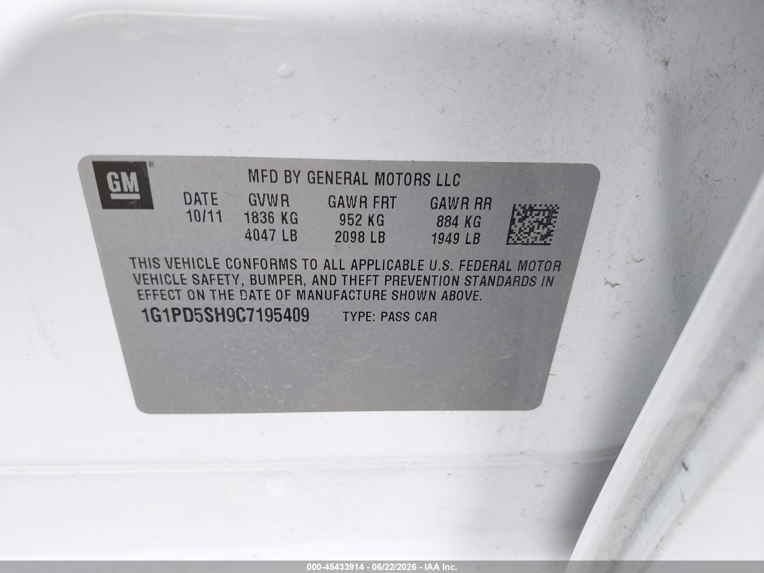 2012 Chevrolet Cruze Ls White vin: 1G1PD5SH9C7195409