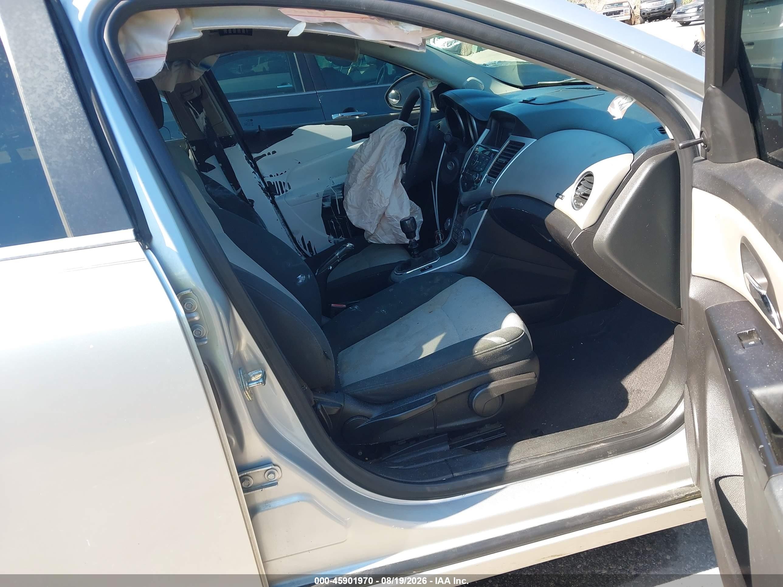 2011 Chevrolet Cruze Ls Silver vin: 1G1PD5SHXB7161428