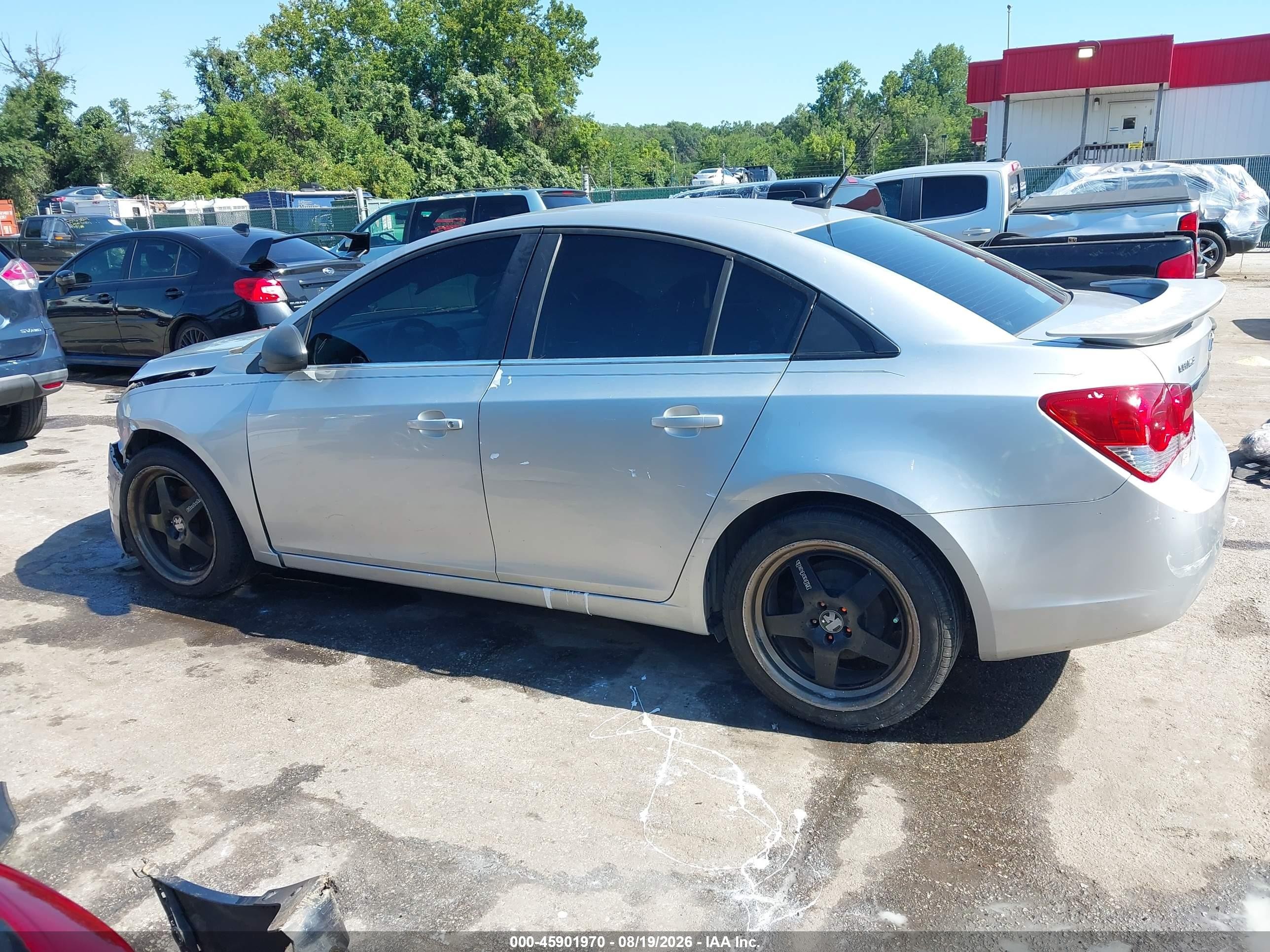 2011 Chevrolet Cruze Ls Silver vin: 1G1PD5SHXB7161428