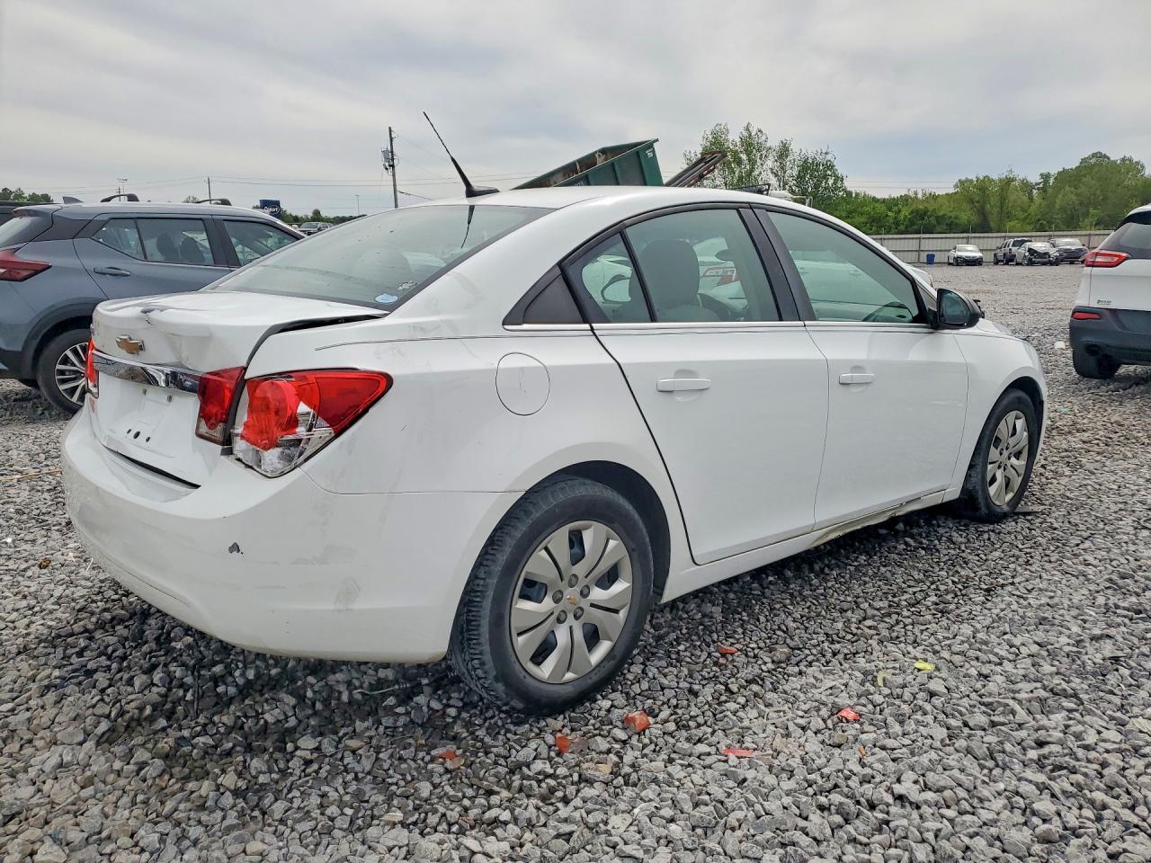 2012 Chevrolet Cruze Ls Белый vin: 1G1PD5SHXC7369858