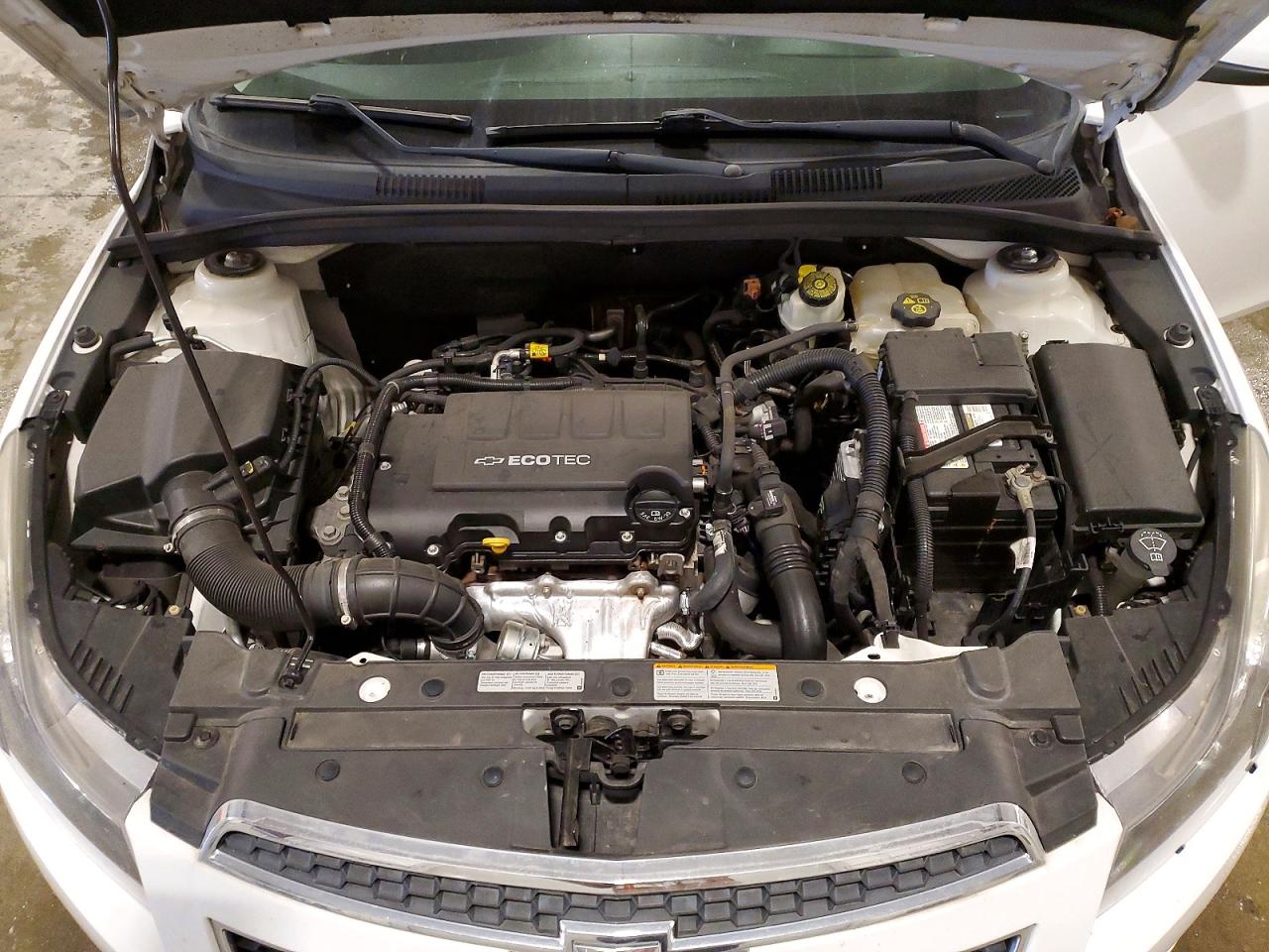 2011 Chevrolet Cruze Lt White vin: 1G1PE5S95B7257425