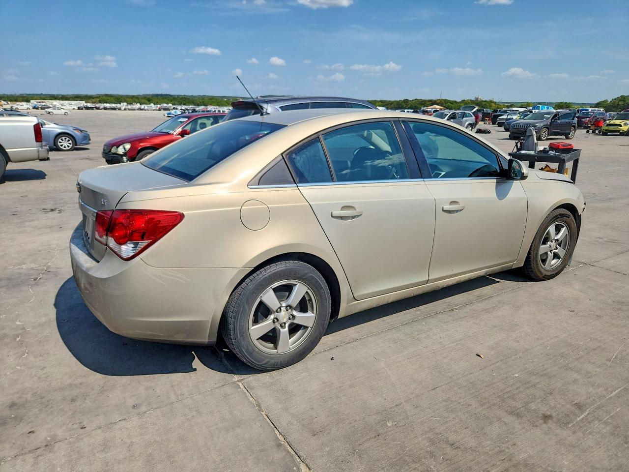 2011 Chevrolet Cruze Lt Beige vin: 1G1PE5S99B7257198