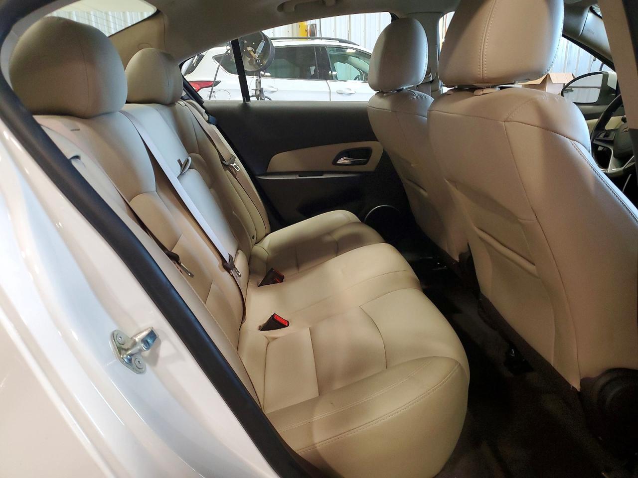2014 Chevrolet Cruze Lt White vin: 1G1PE5SB0E7449486